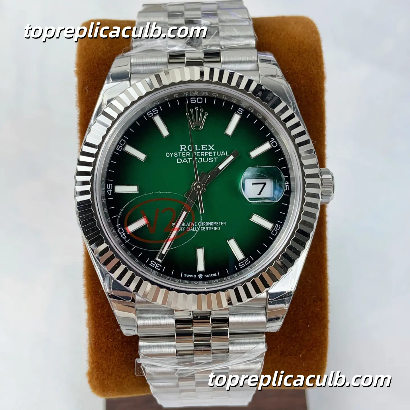 Rolex Datejust 126334-0033 41MM Green Sunburst Dial Fluted Bezel Jubilee Bracelet Super Clone Watch with 3235 Movement