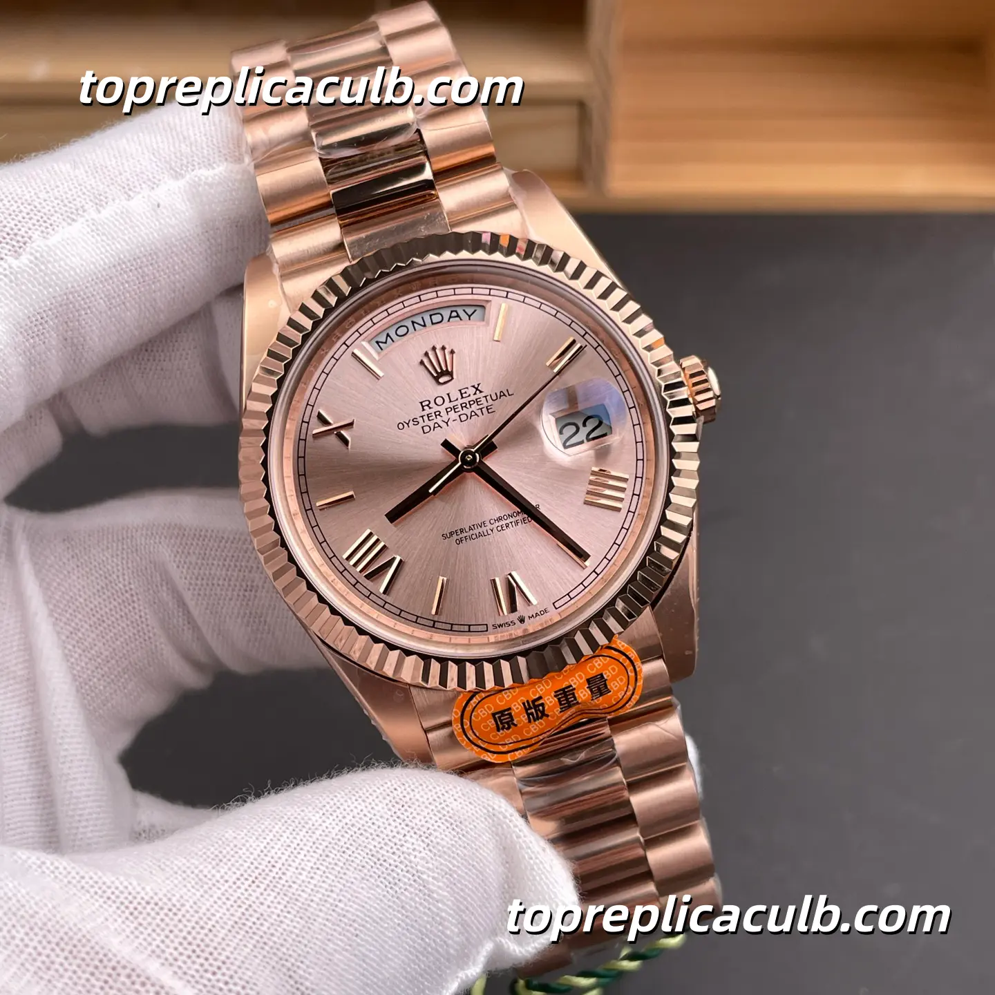 Rolex Day-Date M228235-0001 40MM Sundust Dial Everose Gold President Bracelet Super Clone Watch - Image 4