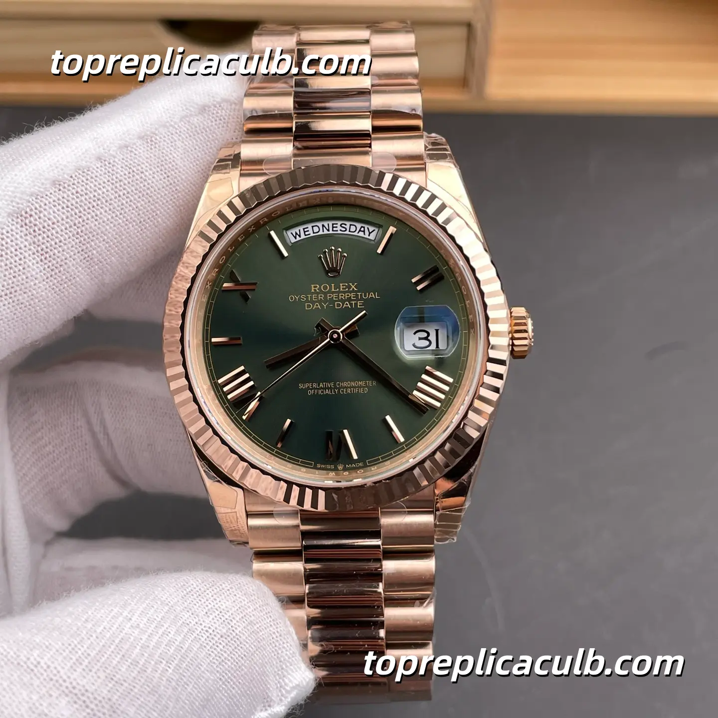 Rolex Day-Date M228235-0025 40MM Olive Green Dial Everose Gold President Bracelet Super Clone Watch