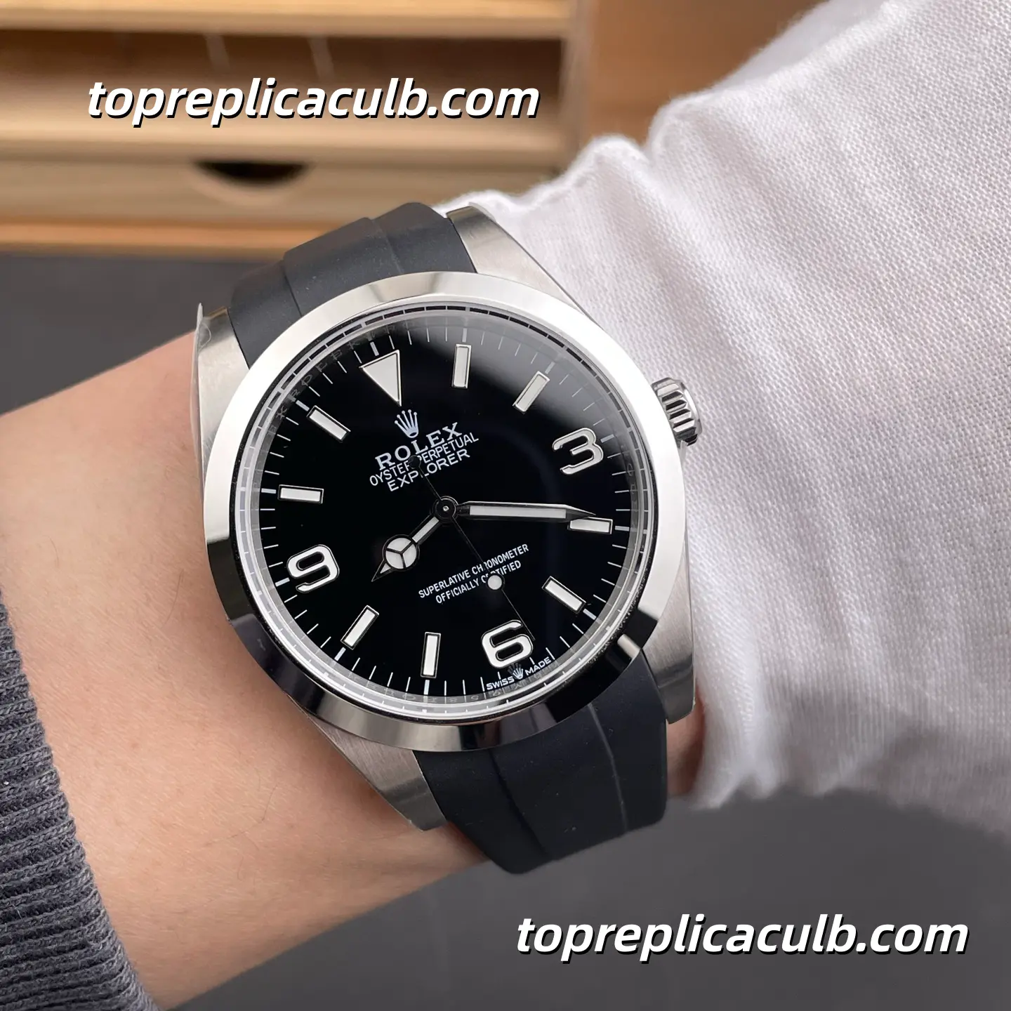 Rolex Explorer 39MM 214270-0003 Black Dial Rubber Strap Super Clone Watch with 3132 Movement - Image 2