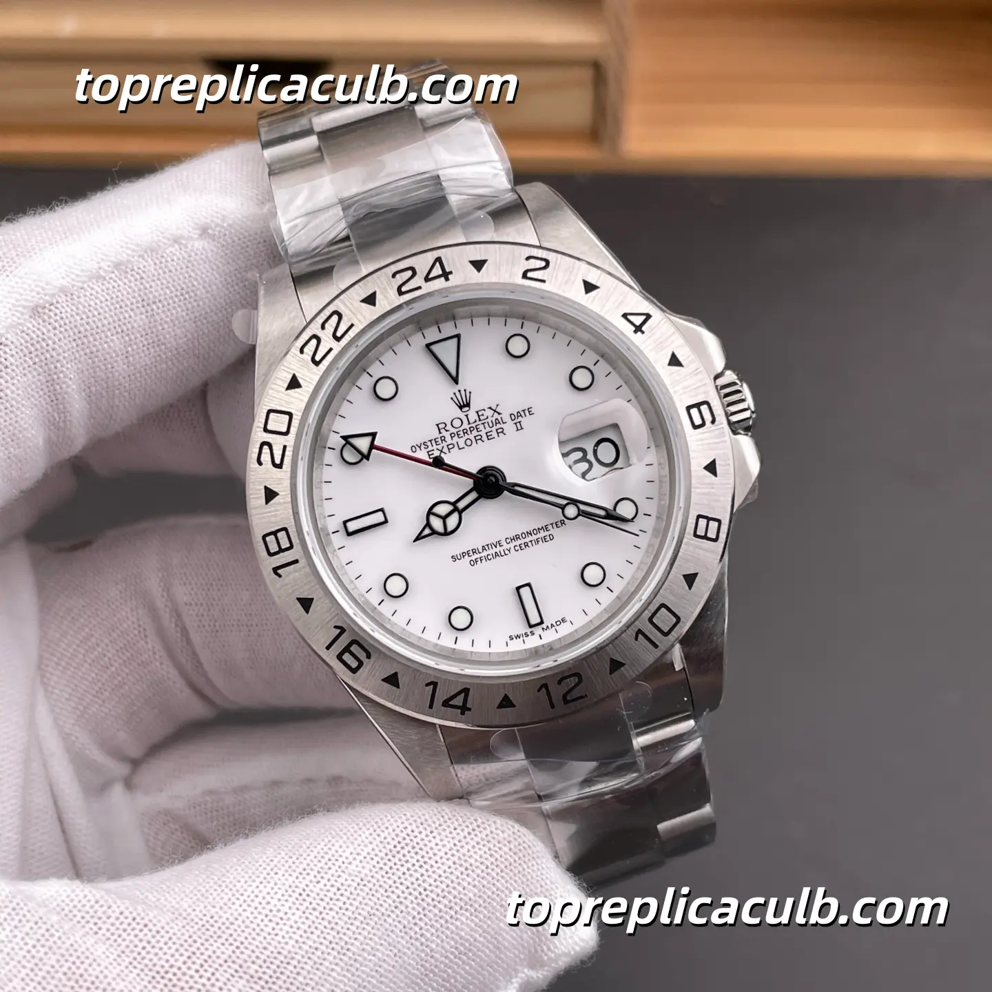 Rolex Explorer II 42MM 226570-0001 White Dial Oyster Bracelet Super Clone Watch with 3285 Movement - Image 4