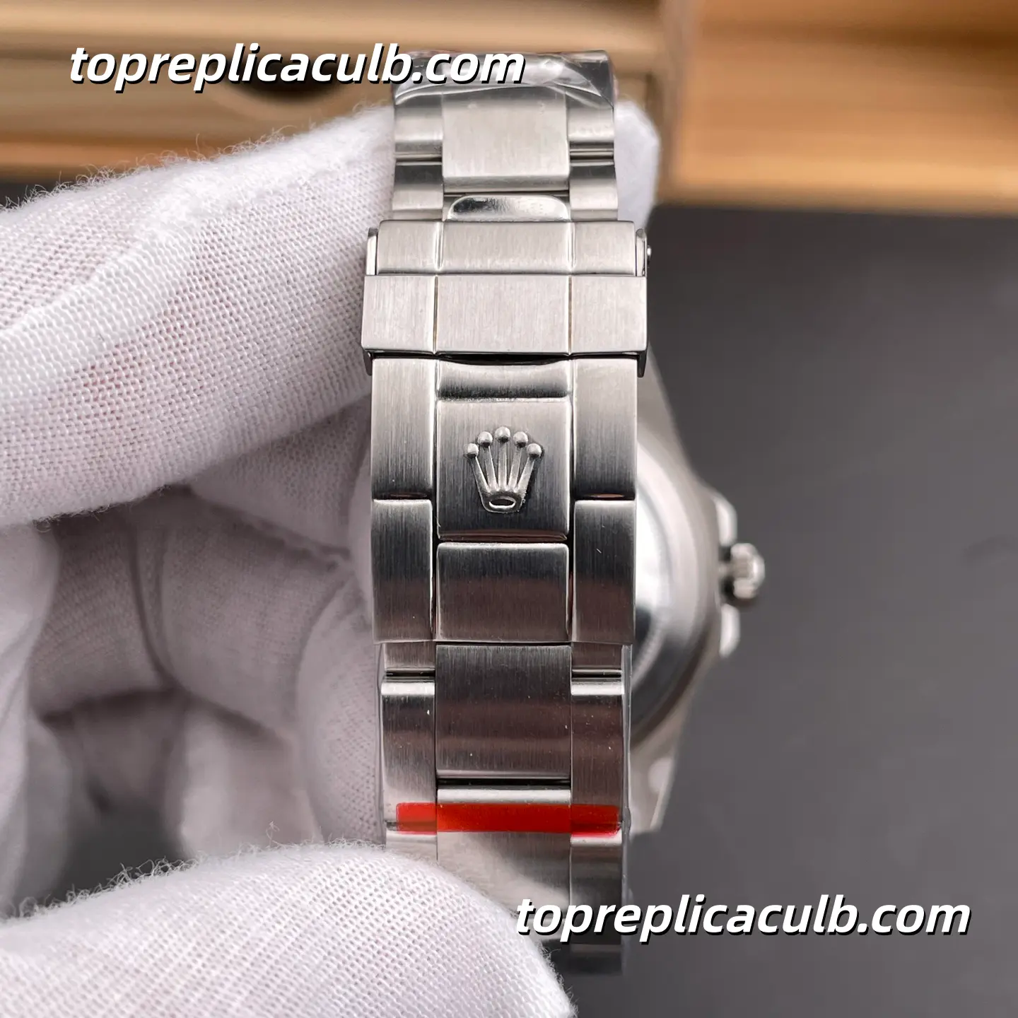 Rolex GMT-Master II “Coke” 16710 40MM Black Dial Red & Black Bezel Oyster Bracelet Super Clone Watch - Image 8