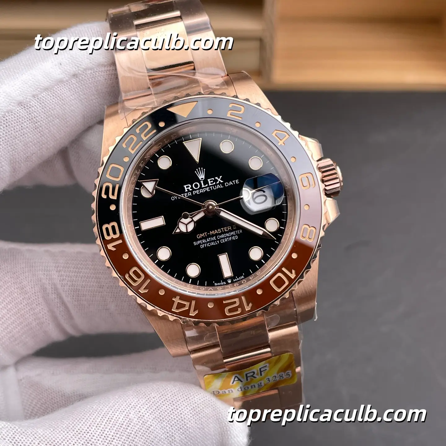 Rolex GMT-Master II Root Beer 126715CHNR-0001 40MM Black Dial Brown & Black Ceramic Bezel Everose Gold Oyster Bracelet Super Clone Watch with 3285 Movement - Image 4