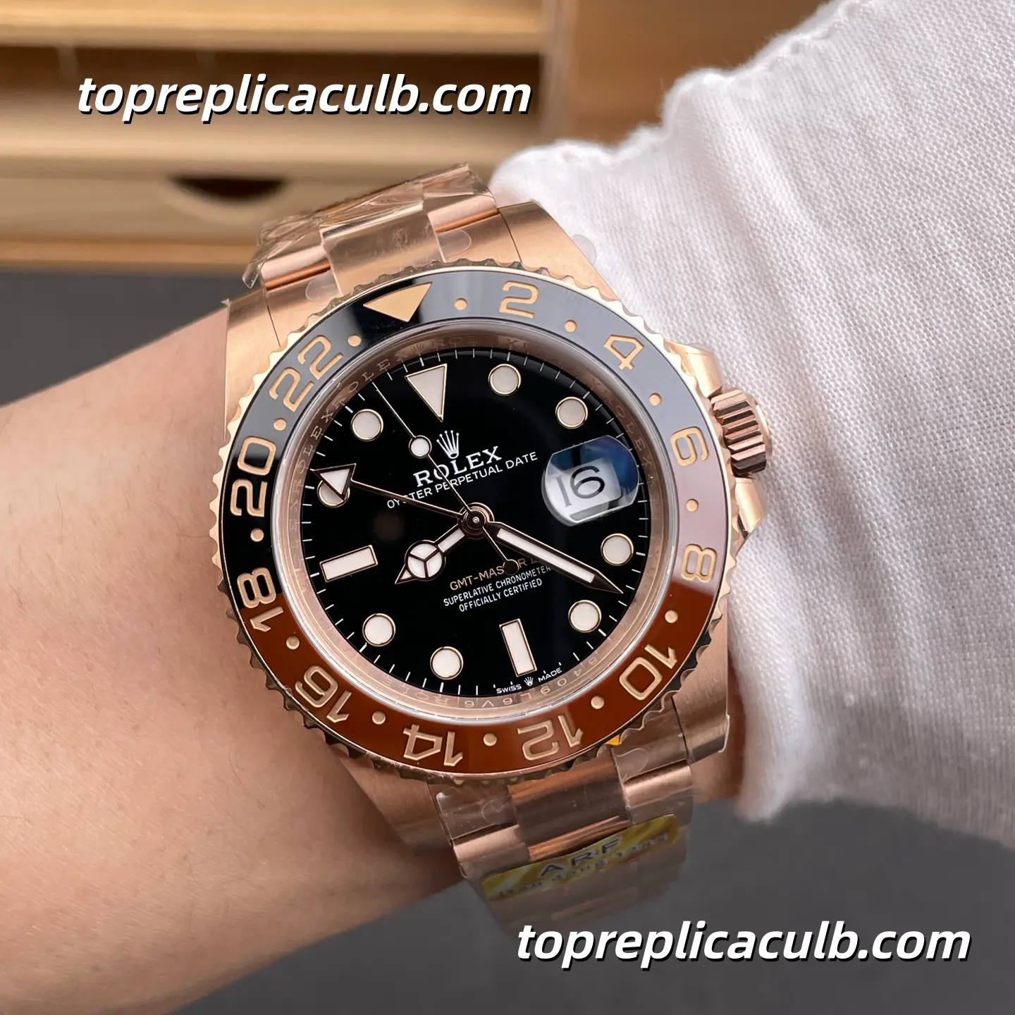 Rolex GMT-Master II Root Beer 126715CHNR-0001 40MM Black Dial Brown & Black Ceramic Bezel Everose Gold Oyster Bracelet Super Clone Watch with 3285 Movement - Image 2
