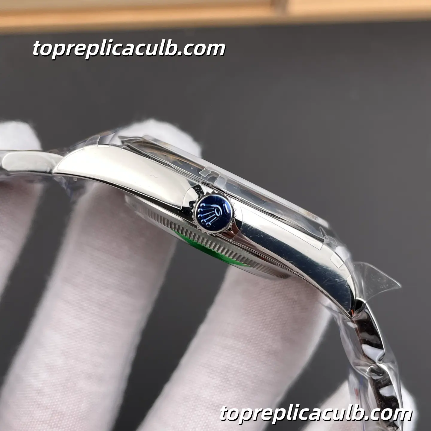 Rolex Oyster Perpetual 39MM 114300-0004 White Dial Oyster Bracelet Super Clone Watch with 3132 Movement - Image 5