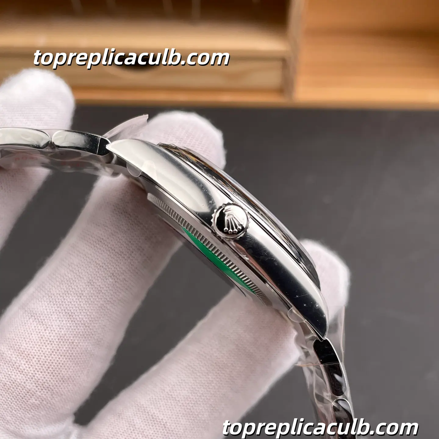 Rolex Oyster Perpetual 41MM 124300-0007 Red Dial Oyster Bracelet Super Clone Watch with 3230 Movement - Image 5