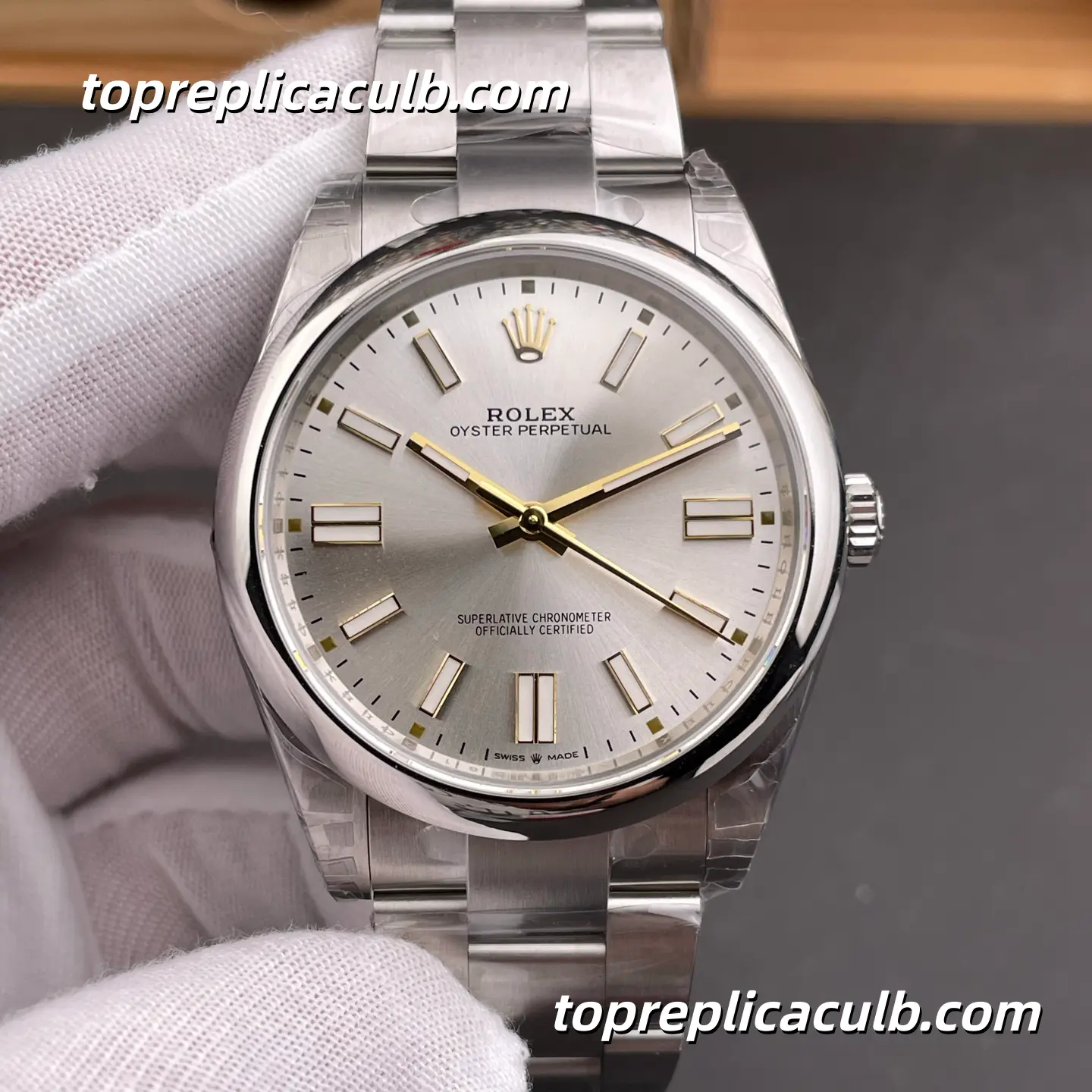 Rolex Oyster Perpetual 41MM 134300-0001 Silver Dial Oyster Bracelet Super Clone Watch with 3230 Movement - Image 3