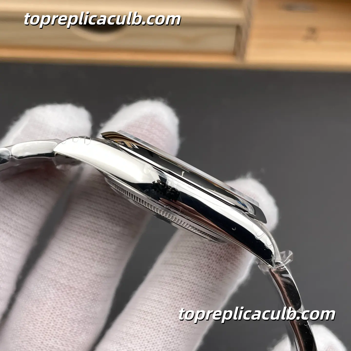 Rolex Oyster Perpetual 41MM 134300-0008 Black Dial Oyster Bracelet Super Clone Watch with 3230 Movement - Image 6