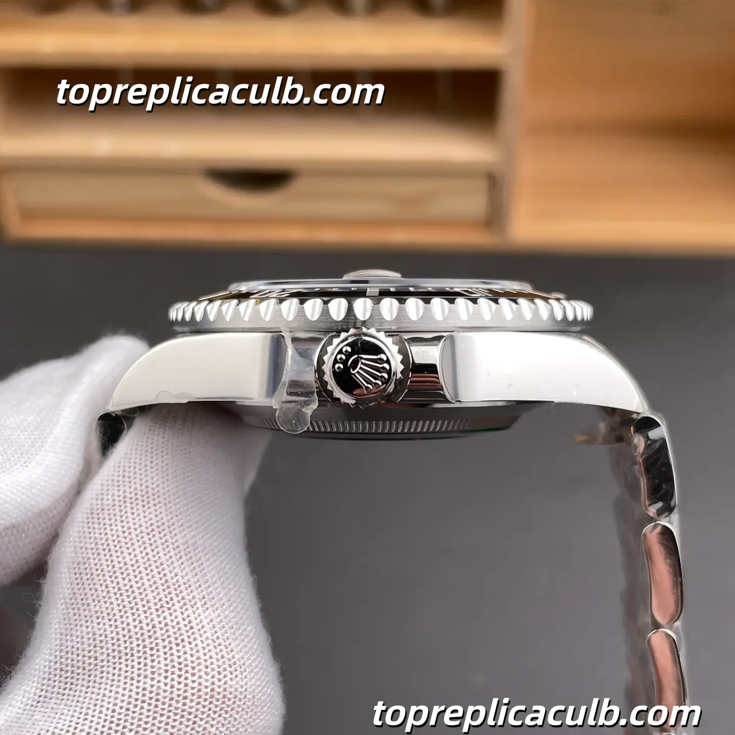 Rolex Sea-Dweller 43MM 126600-0001 Black Dial Oyster Bracelet Super Clone Watch with 3235 Movement - Image 5