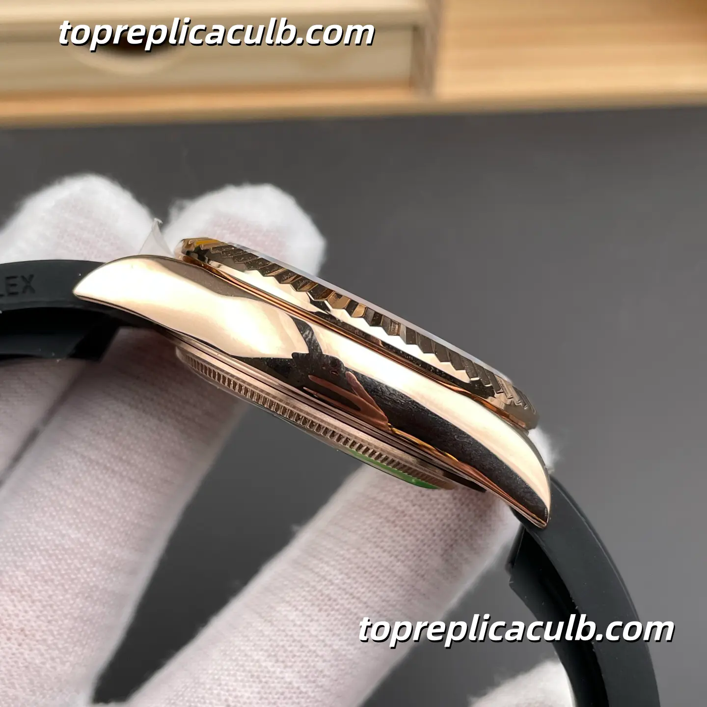Rolex Sky-Dweller 42MM M336235-0004 Rose Gold Black Dial Oysterflex Super Clone Watch with Annual Calendar and GMT Function - Image 6
