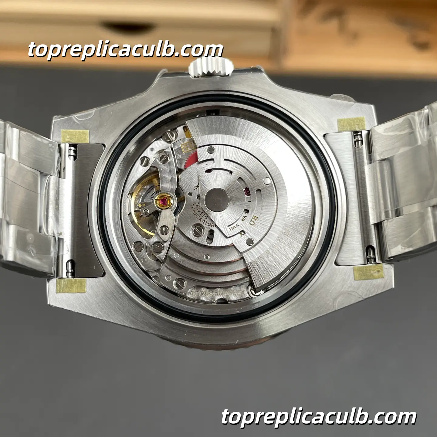 Rolex Submariner 116610LV-0002 40MM Green Dial Green Ceramic Bezel Oystersteel Super Clone Watch with 3135 Movement - Image 9