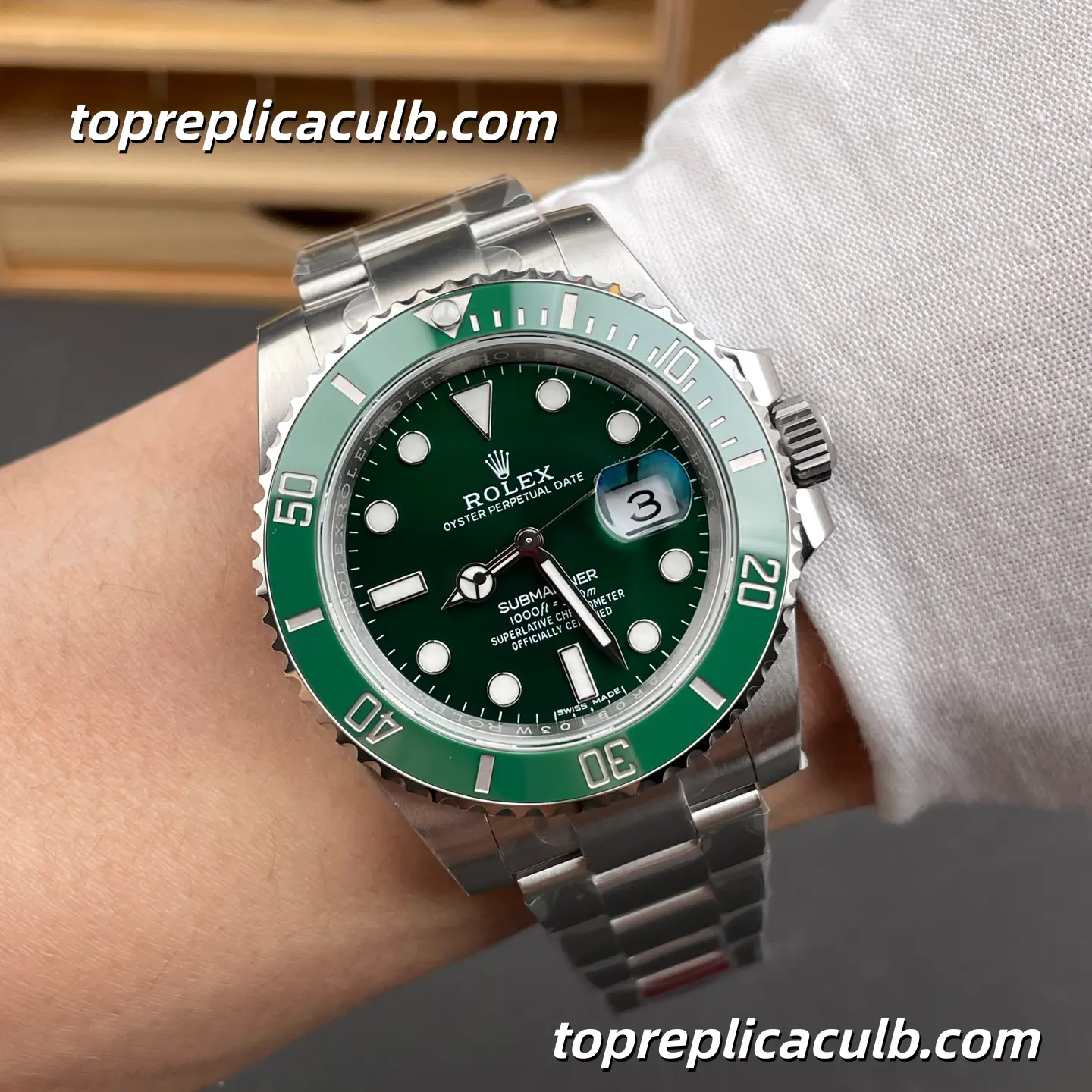 Rolex Submariner 116610LV-0002 40MM Green Dial Green Ceramic Bezel Oystersteel Super Clone Watch with 3135 Movement - Image 2