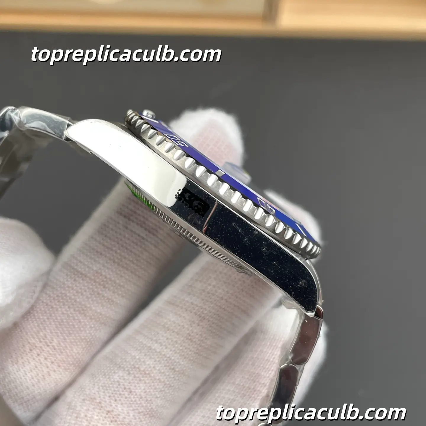 Rolex Submariner 116619LB-97209 40MM Blue Dial Blue Ceramic Bezel White Gold Super Clone Watch with 3235 Movement - Image 6