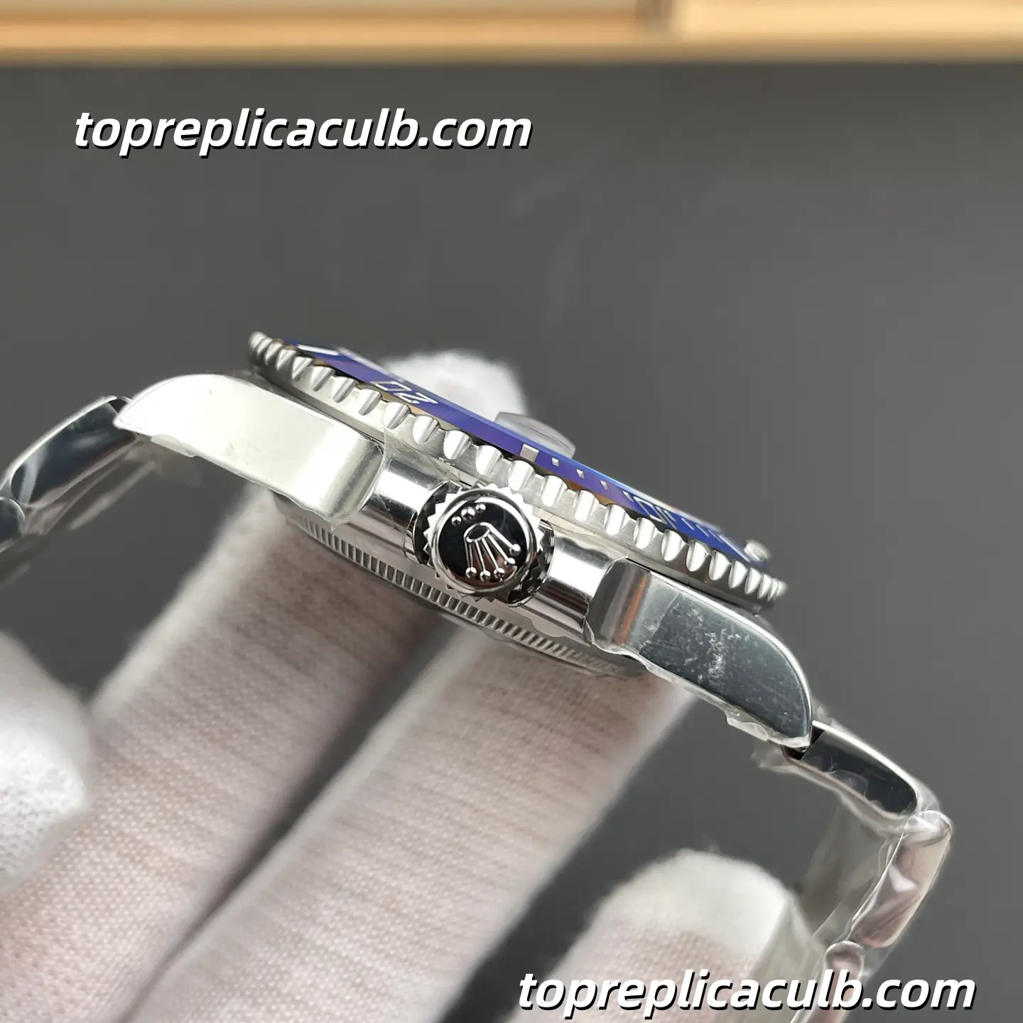 Rolex Submariner 116619LB-97209 40MM Blue Dial Blue Ceramic Bezel White Gold Super Clone Watch with 3235 Movement - Image 5