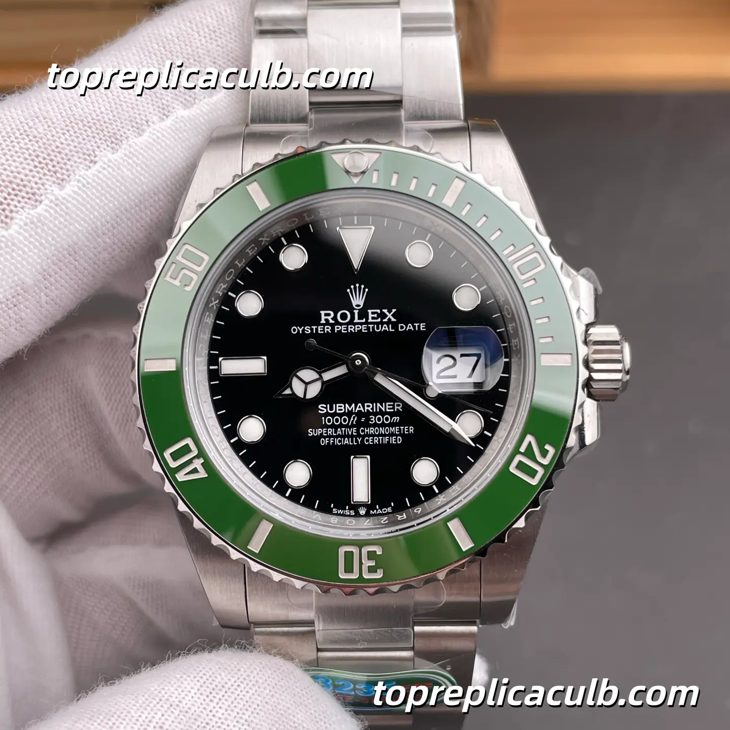 Rolex Submariner Date 126610LV-0002 41MM Black Dial Green Ceramic Bezel Stainless Steel Oyster Bracelet Super Clone Watch with 3235 Movement - Image 3