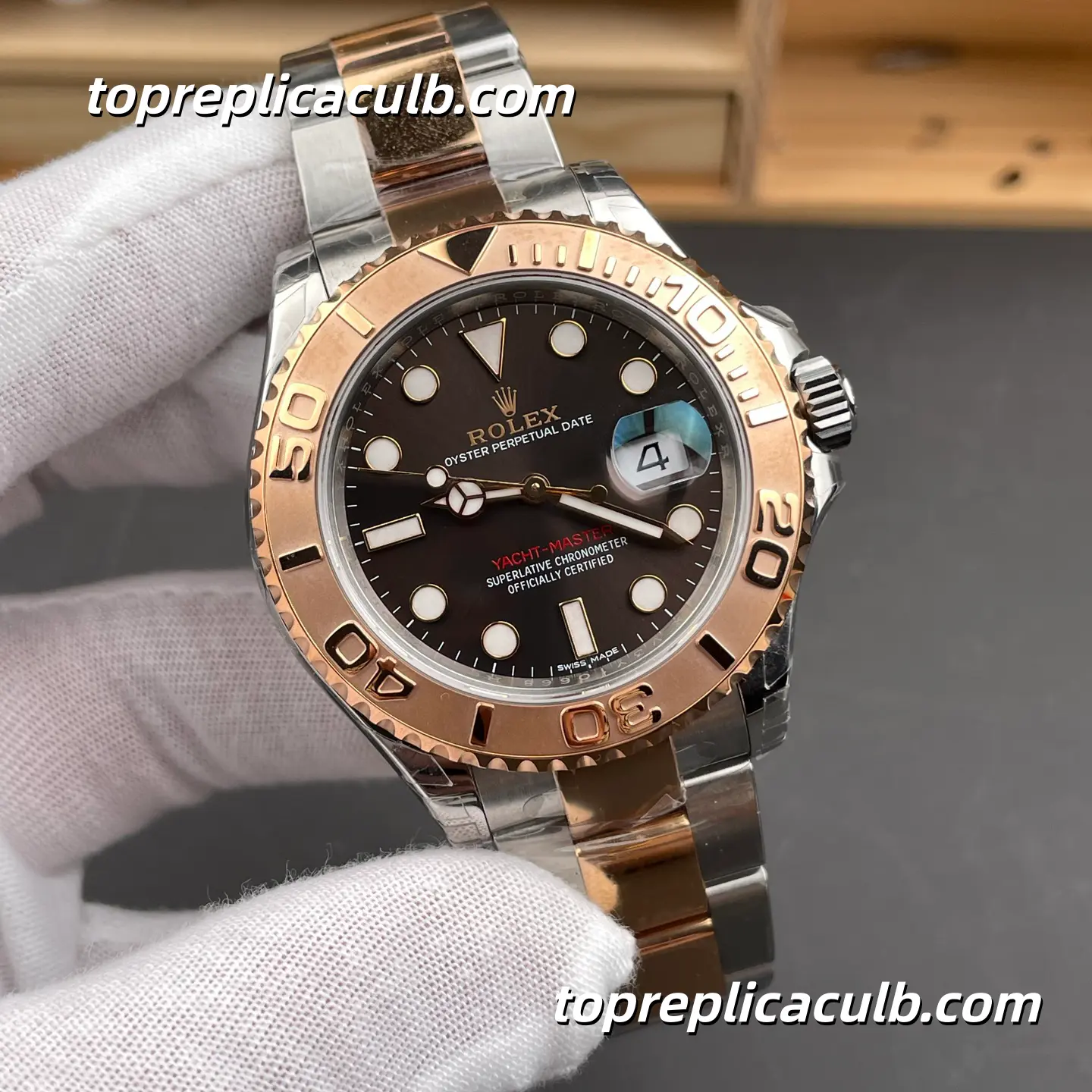 Rolex Yacht-Master 40MM 126621-0001 Chocolate Dial Oyster Bracelet Everose Rolesor Super Clone Watch with 3235 Movement - Image 4