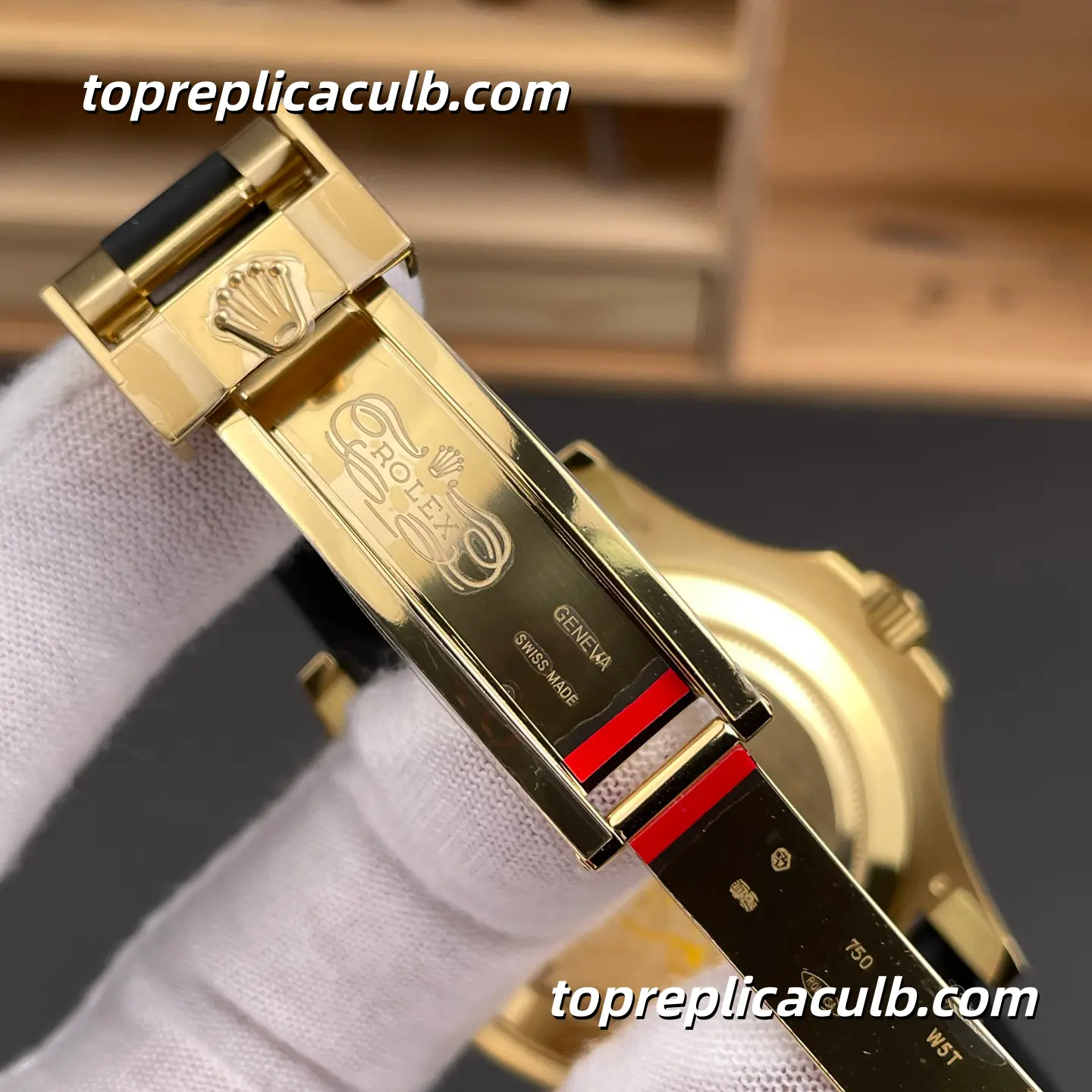 Rolex Yacht-Master 42MM 226658-0001 Black Dial Oysterflex Bracelet Yellow Gold Super Clone Watch with 3235 Movement - Image 7
