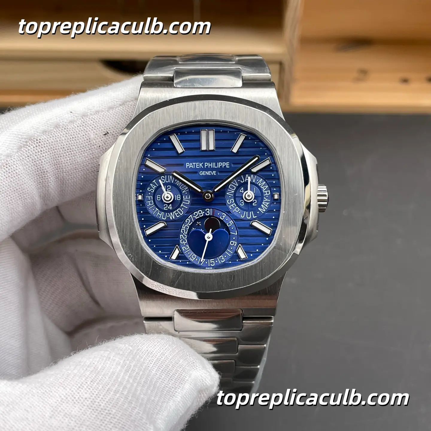 TW Factory Patek Philippe Nautilus Series 5740/1G-001 Super Clone Watch