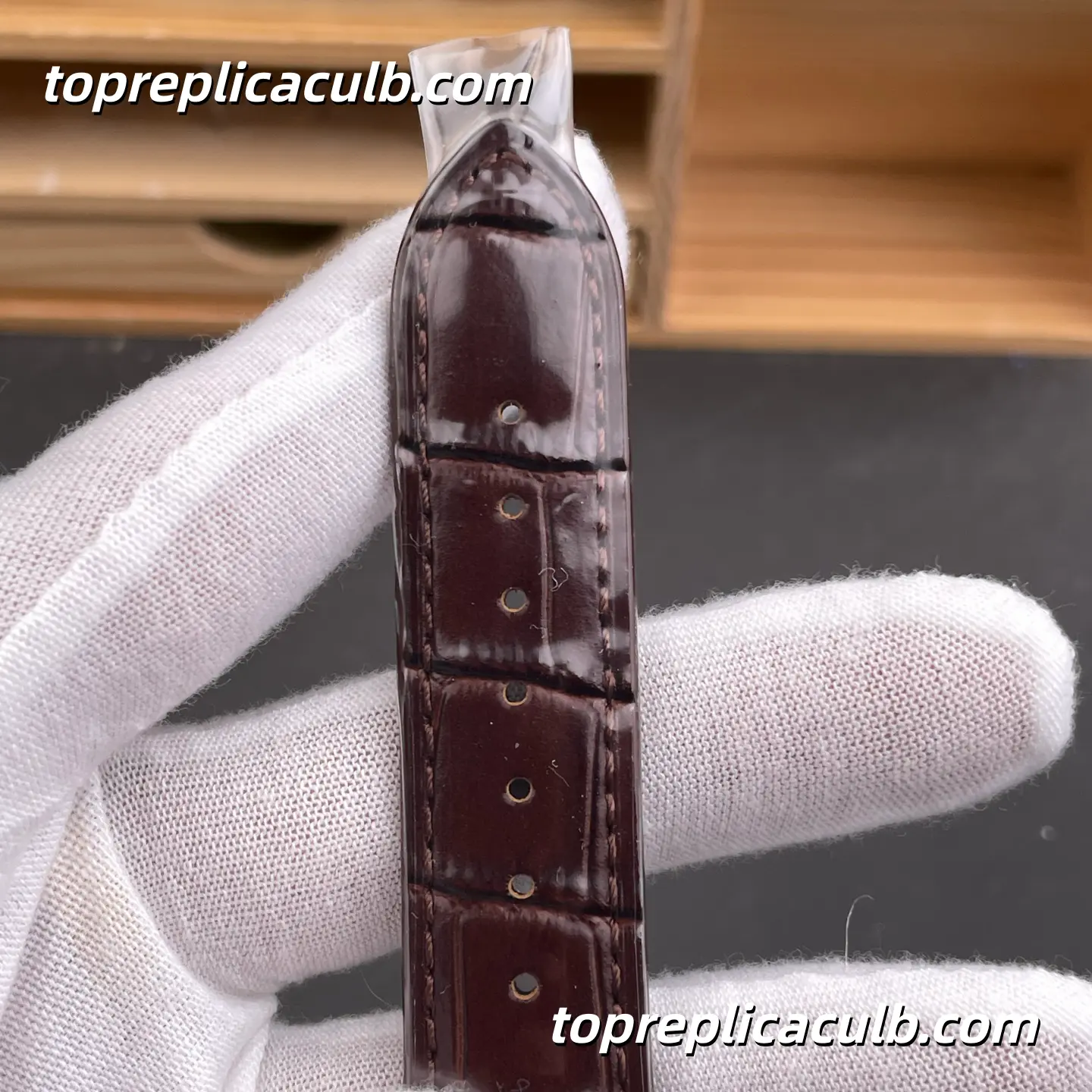 VC+ Factory Vacheron Constantin Patrimony Series 85180/000R-9248 Super Clone Watch 40mm White Dial Rose Gold Case Brown Leather Strap Cal.2450 Q6/3 Automatic Movement - Image 9