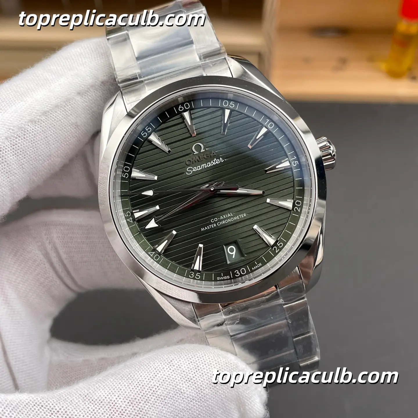 VS Factory Omega Seamaster Aqua Terra Ref.220.10.41.21.10.001 41MM Green Dial Super Clone Watch with Stainless Steel Bracelet 8900 Automatic Movement - Image 4