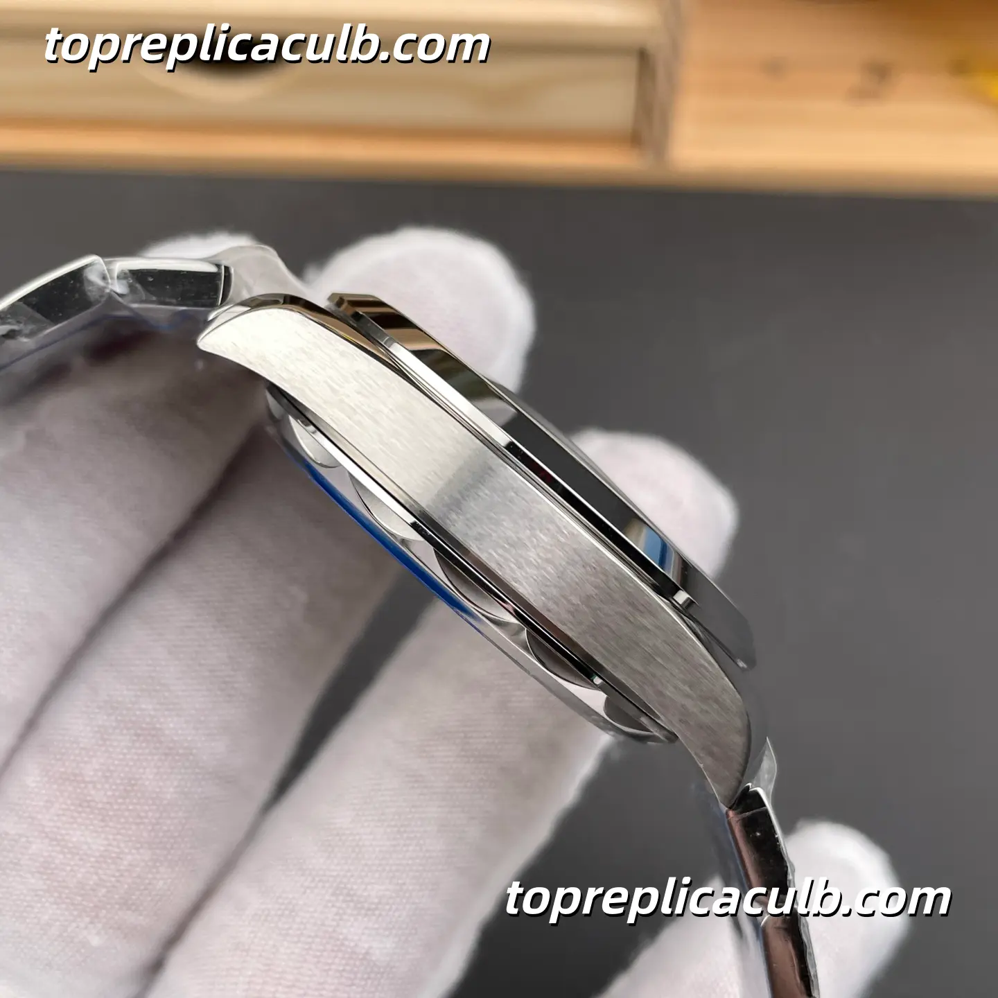 VS Factory Omega Seamaster Aqua Terra Ref.220.10.41.21.10.001 41MM Green Dial Super Clone Watch with Stainless Steel Bracelet 8900 Automatic Movement - Image 6