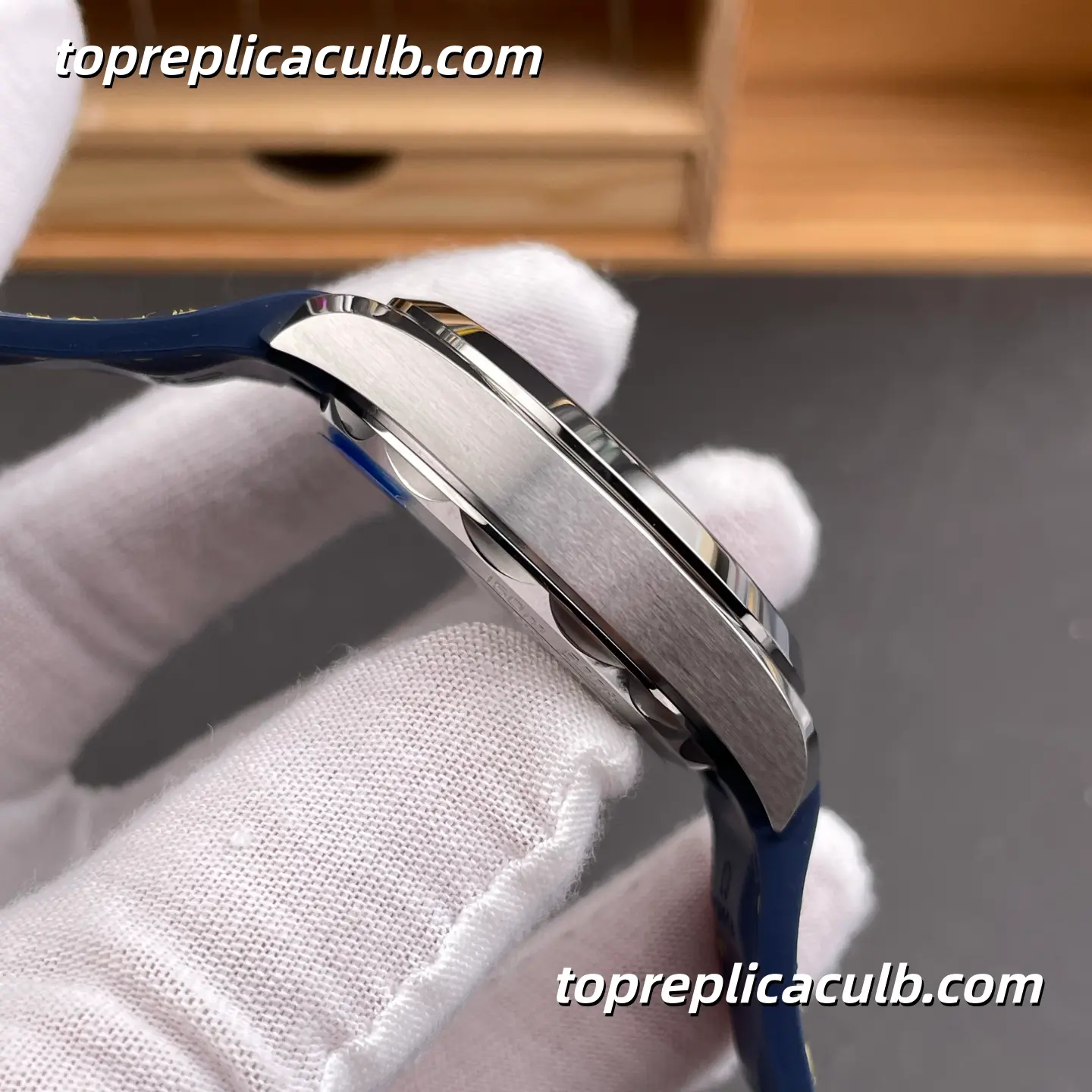 VS Factory Omega Seamaster Aqua Terra Ref.220.12.41.21.03.009 41MM Blue Dial Super Clone Watch with Blue Rubber Strap 8900 Automatic Movement - Image 6