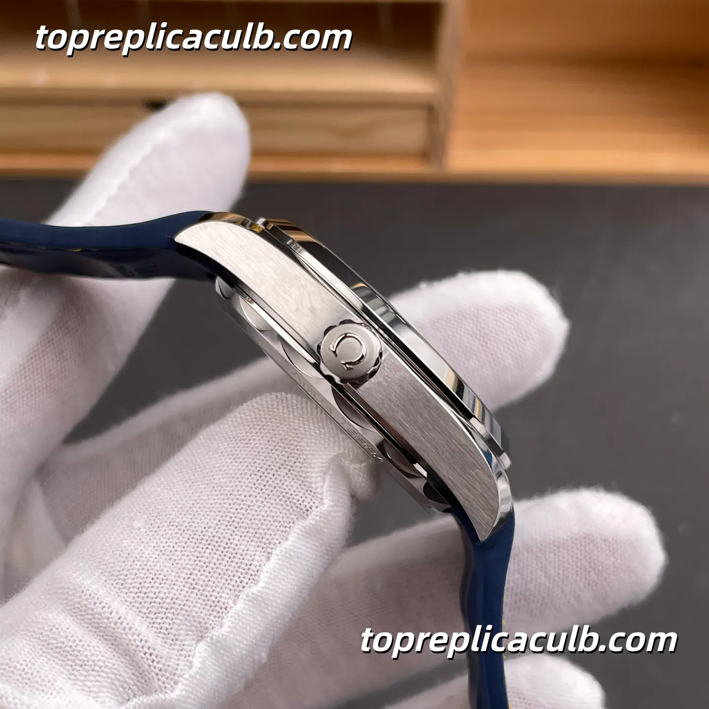 VS Factory Omega Seamaster Aqua Terra Ref.220.12.41.21.03.009 41MM Blue Dial Super Clone Watch with Blue Rubber Strap 8900 Automatic Movement - Image 5