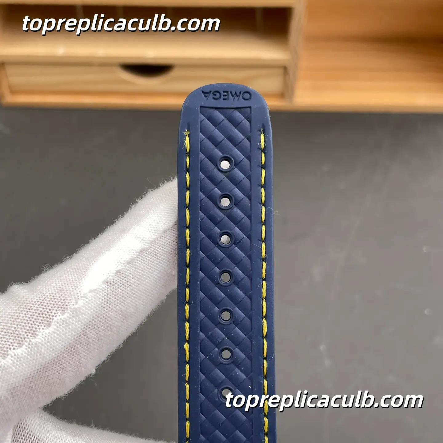 VS Factory Omega Seamaster Aqua Terra Ref.220.12.41.21.03.009 41MM Blue Dial Super Clone Watch with Blue Rubber Strap 8900 Automatic Movement - Image 9