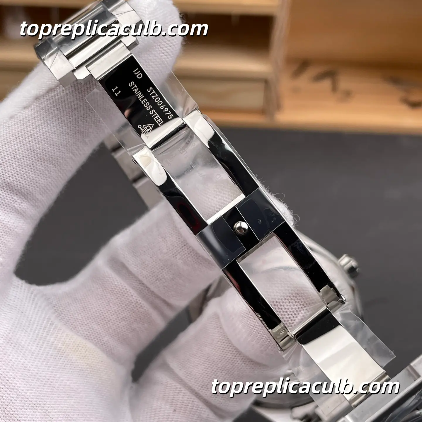 VS Factory Omega Seamaster Aqua Terra “Skyfall” Ref.220.10.41.21.03.004 41MM Blue Teak Dial Stainless Steel Bracelet Super Clone Watch With 1:1 Replica 8900 Movement - Image 7