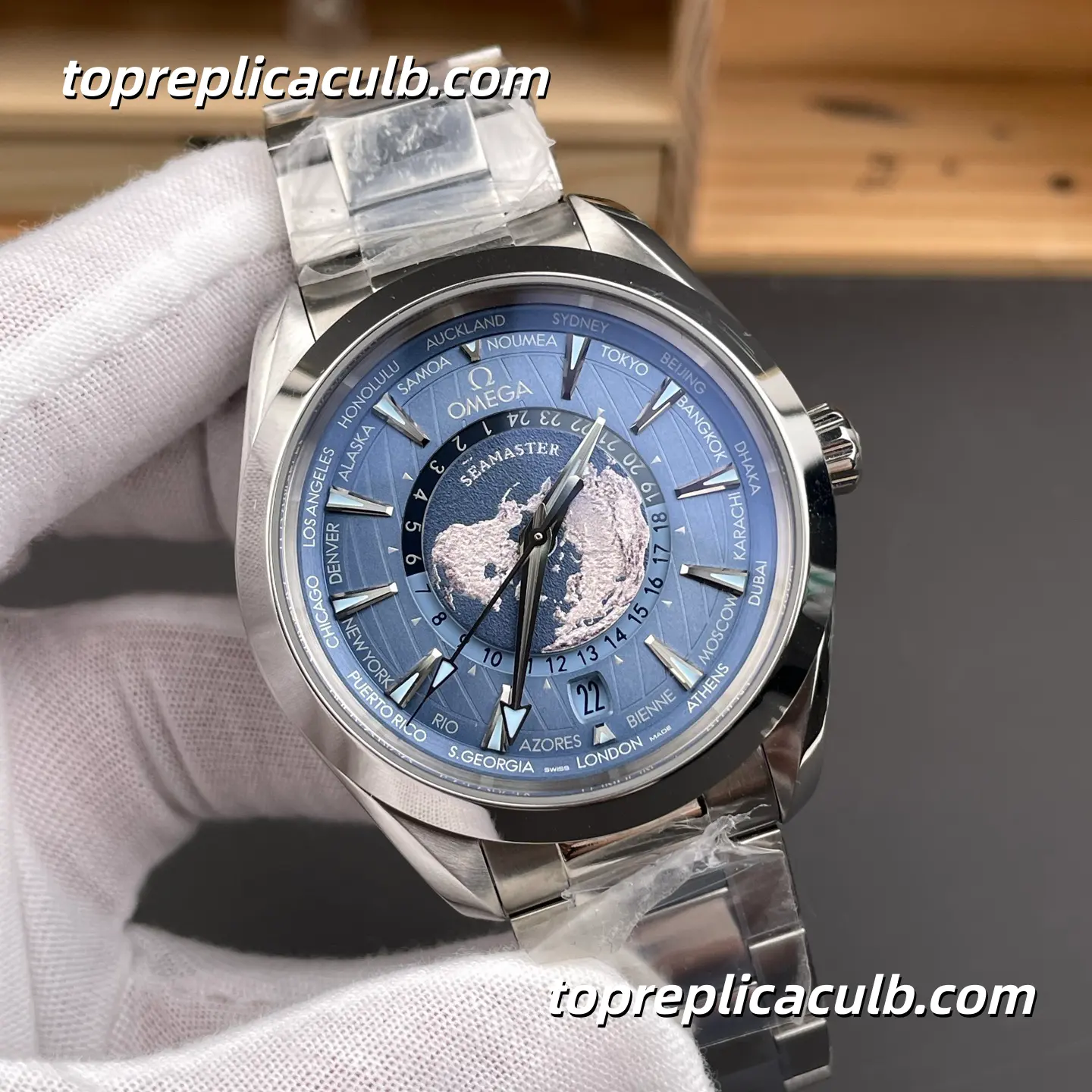 VS Factory Omega Seamaster Aqua Terra Worldtimer 43MM Blue Dial Stainless Steel Super Clone Watch with Integrated Bracelet and World Time Automatic Movement - Image 4