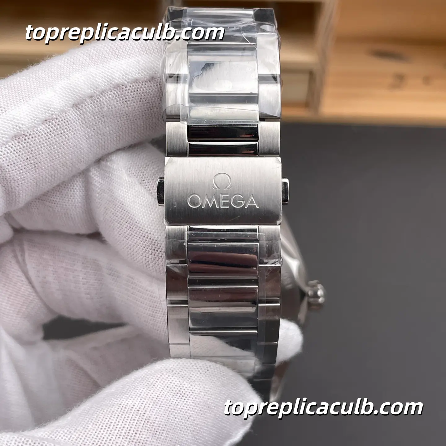VS Factory Omega Seamaster Aqua Terra Worldtimer 43MM Blue Dial Stainless Steel Super Clone Watch with Integrated Bracelet and World Time Automatic Movement - Image 9