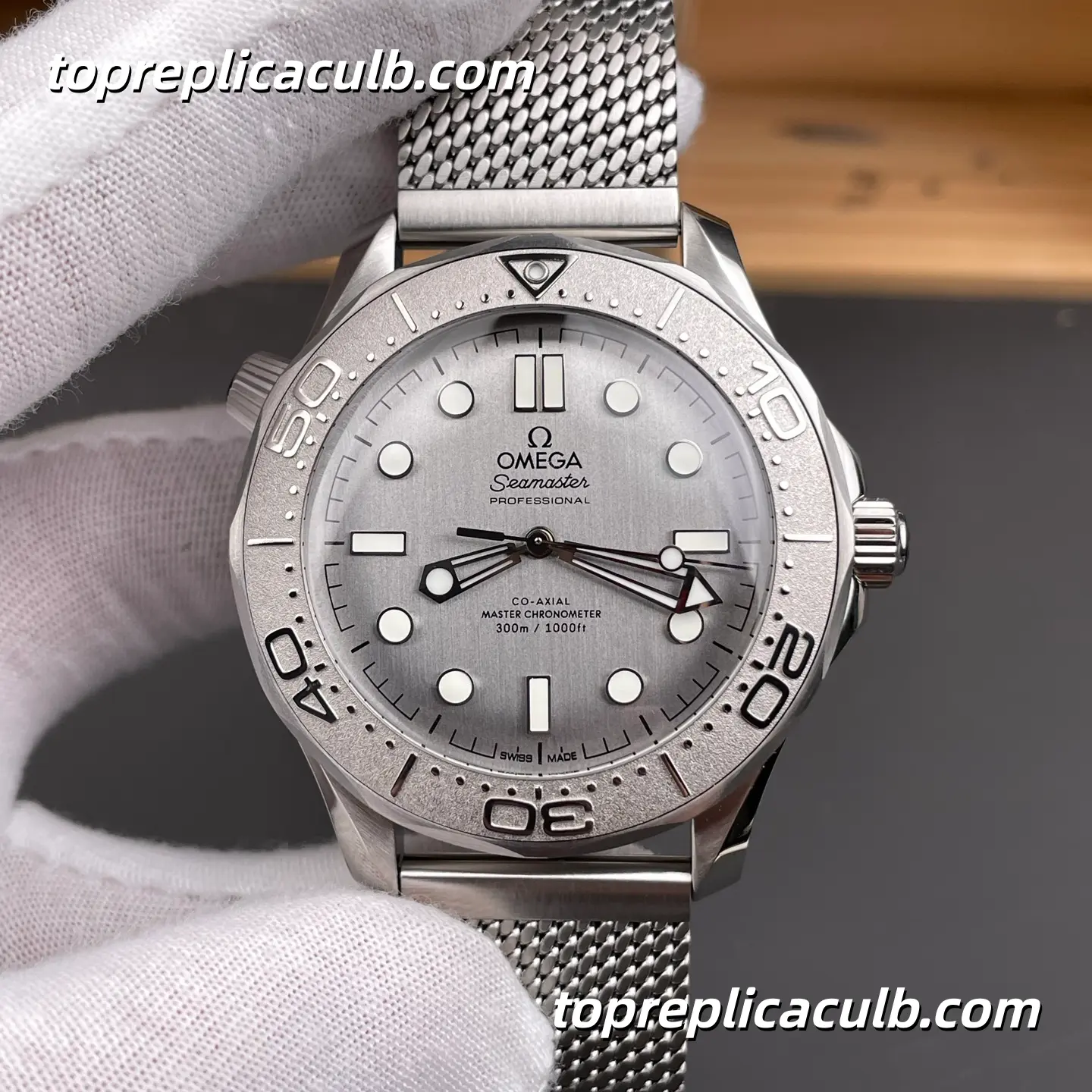 VS Factory Omega Seamaster Diver 300M Ref.210.30.42.20.06.002 42MM Silver Dial Mesh Bracelet Super Clone Watch