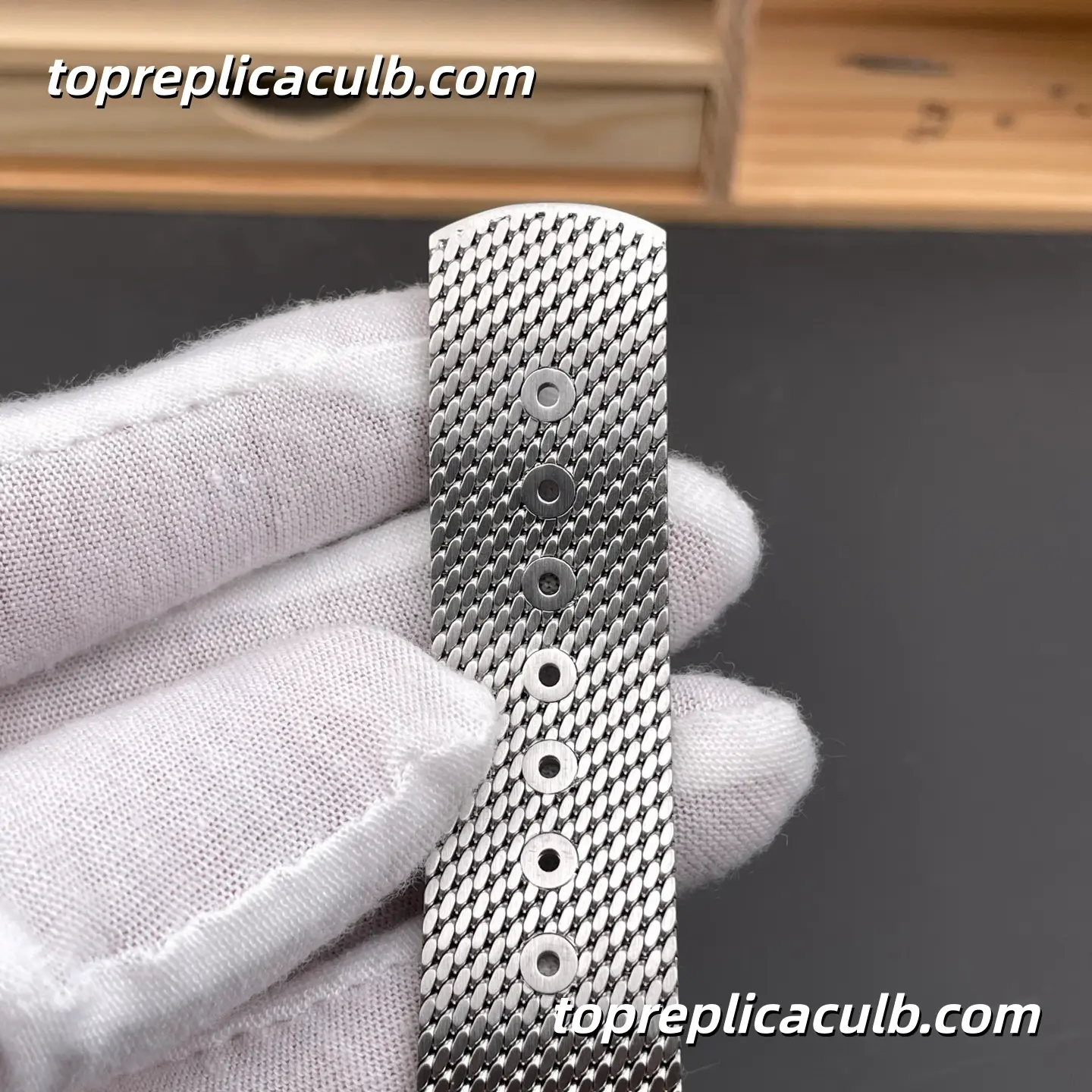 VS Factory Omega Seamaster Diver 300M Ref.210.30.42.20.06.002 42MM Silver Dial Mesh Bracelet Super Clone Watch, 1:1 Replica 2824 Automatic Movement - Image 9