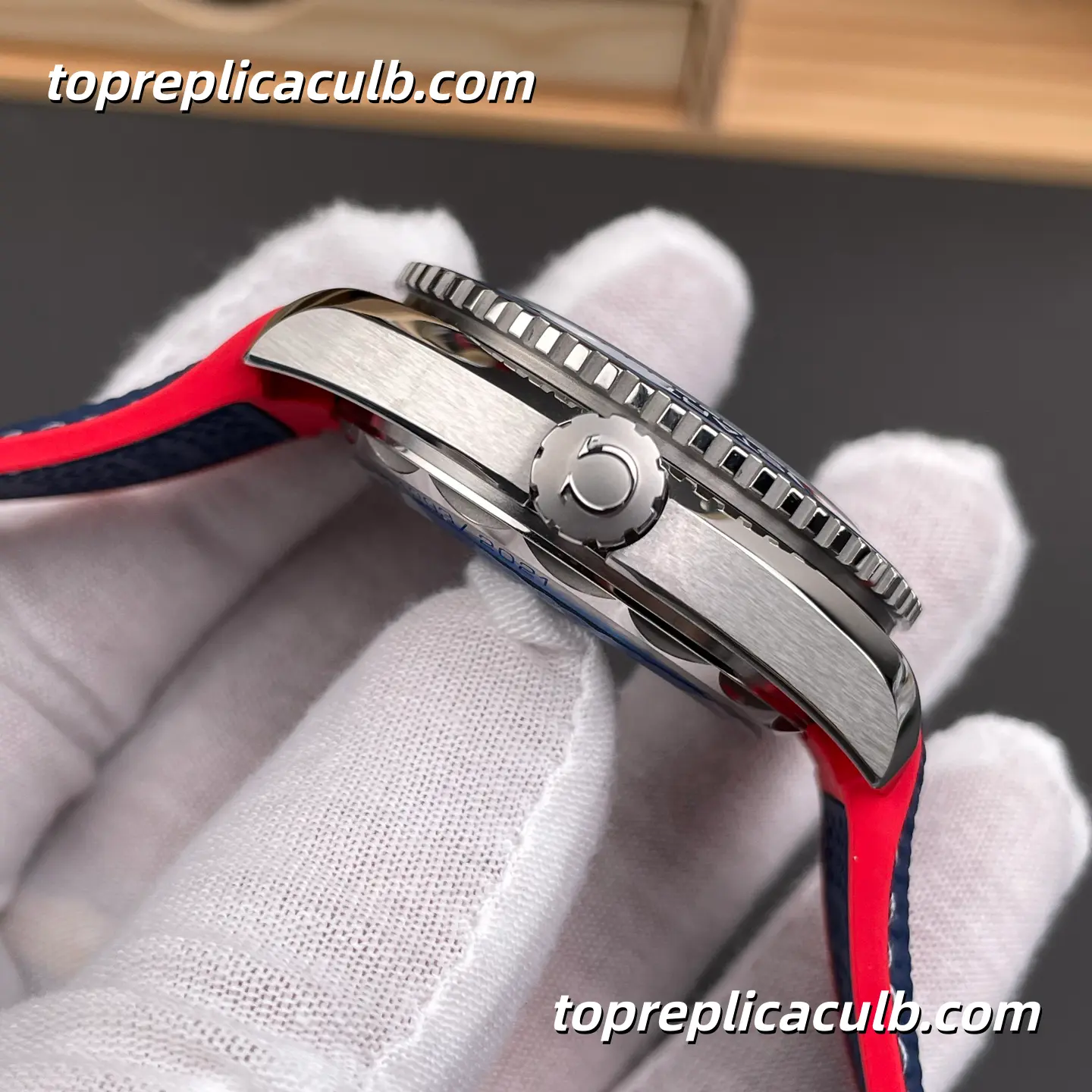 VS Factory Omega Seamaster Planet Ocean “America’s Cup” Ref.215.32.43.21.04.001 43.5MM White Dial Blue Red Ceramic Bezel Rubber Strap Super Clone Watch With 1:1 Replica 8900 Movement - Image 6