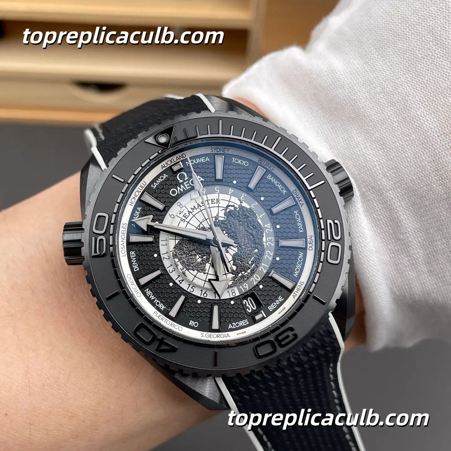 VS Factory Omega Seamaster Planet Ocean Worldtimer “Deep Black” Ref.215.92.46.22.01.007 45.5MM Black Ceramic Bezel Rubber Strap Super Clone Watch With 1:1 Replica 8938 Movement - Image 2
