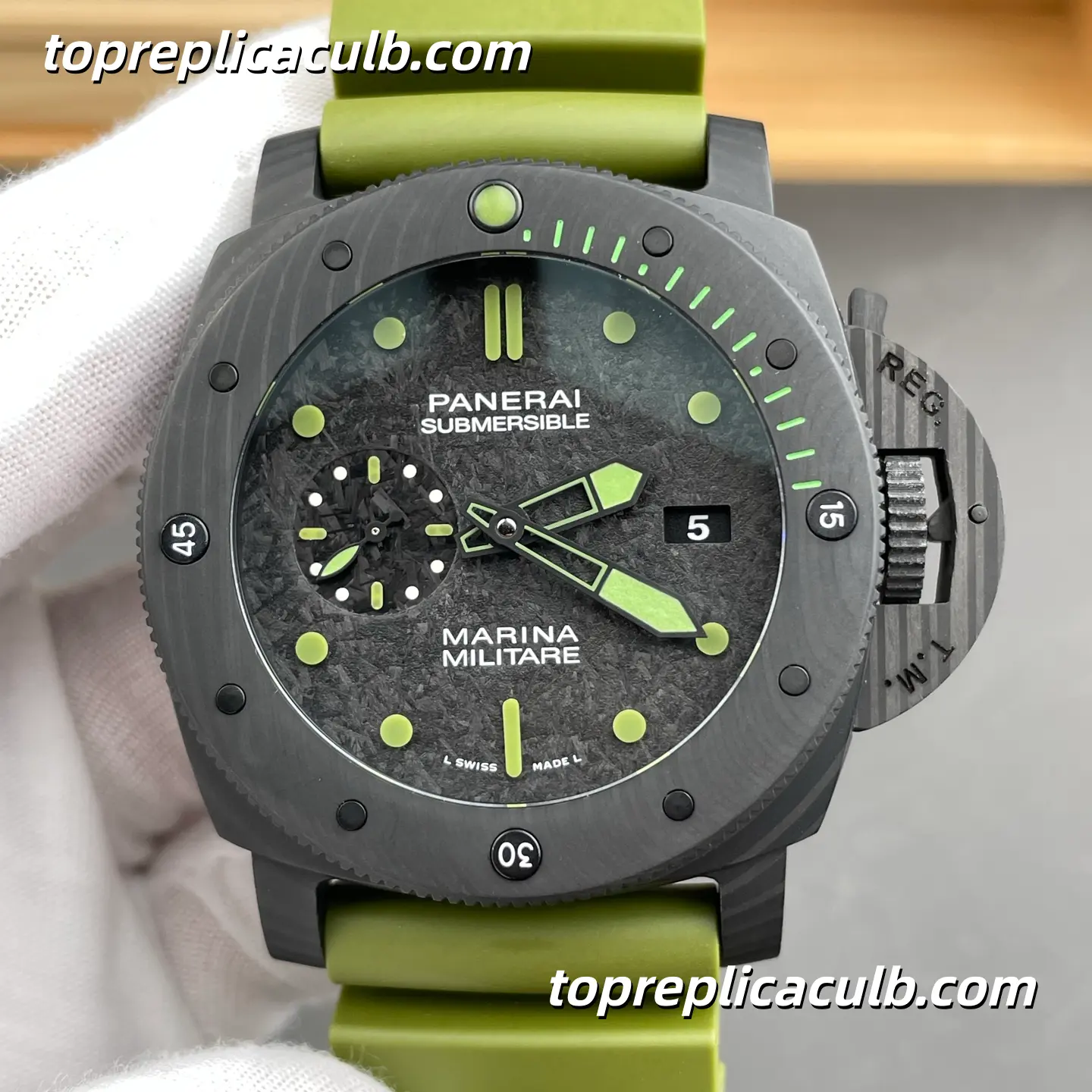 VS Factory Panerai Submersible Marina Militare “Green Beast” PAM00961 47MM Carbotech Style Case Forged Carbon Dial Army Super Clone Watch With Cal.P.9010 Automatic Movement - Image 3