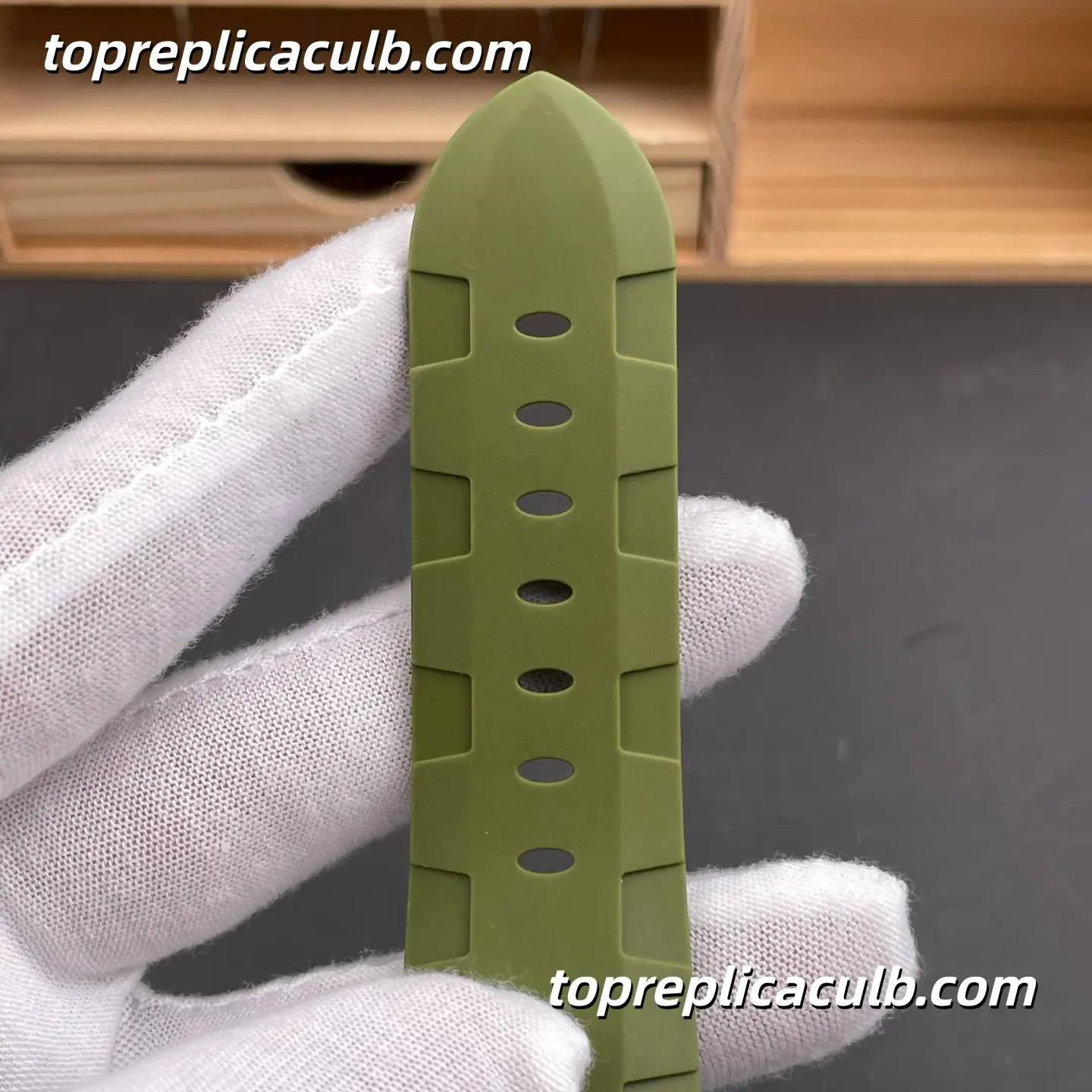 VS Factory Panerai Submersible Marina Militare “Green Beast” PAM00961 47MM Carbotech Style Case Forged Carbon Dial Army Super Clone Watch With Cal.P.9010 Automatic Movement - Image 9
