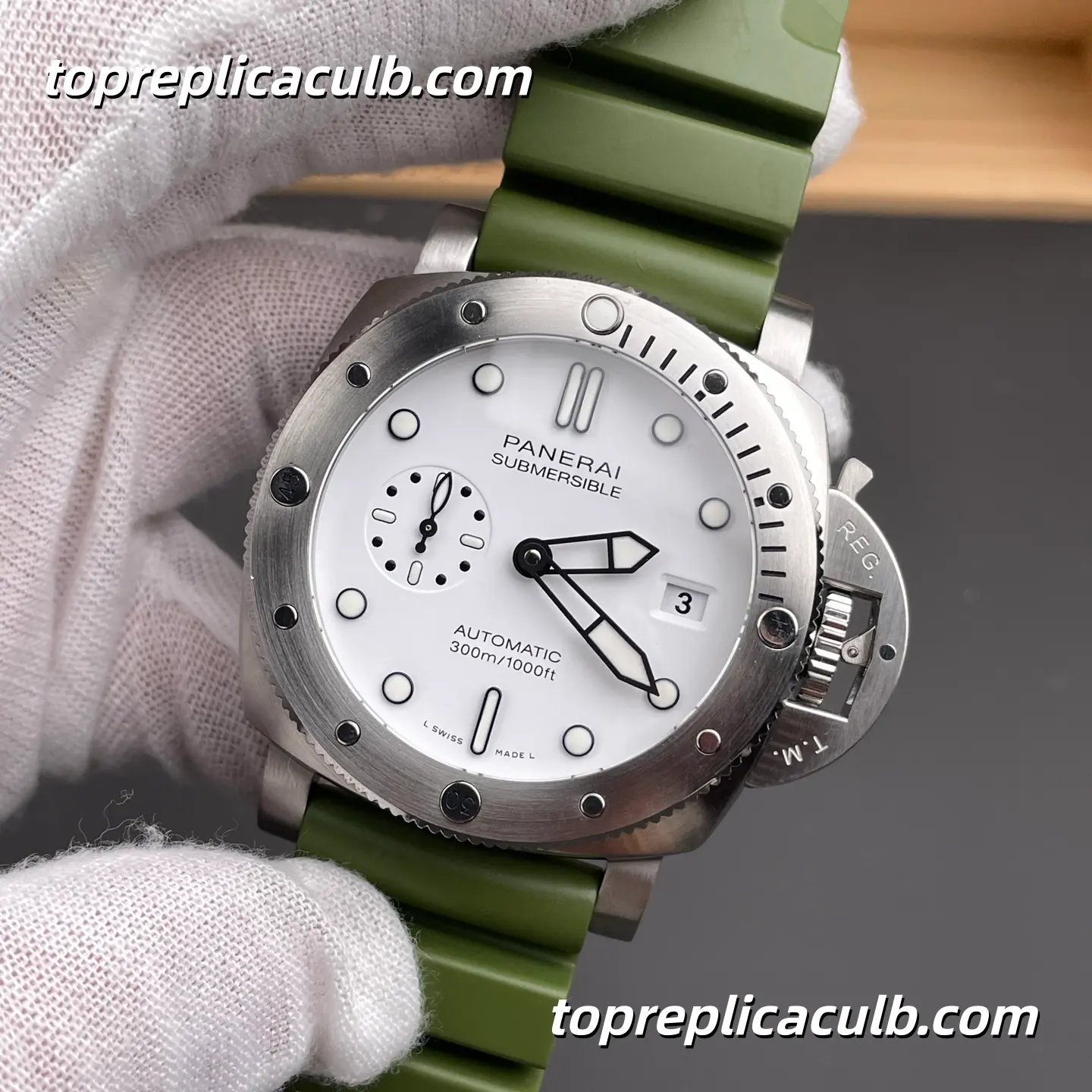 VS Factory Panerai Submersible PAM01226 44MM Stainless Steel Case White Dial Green Rubber Strap Super Clone Watch With P.900 Automatic Movement - Image 4