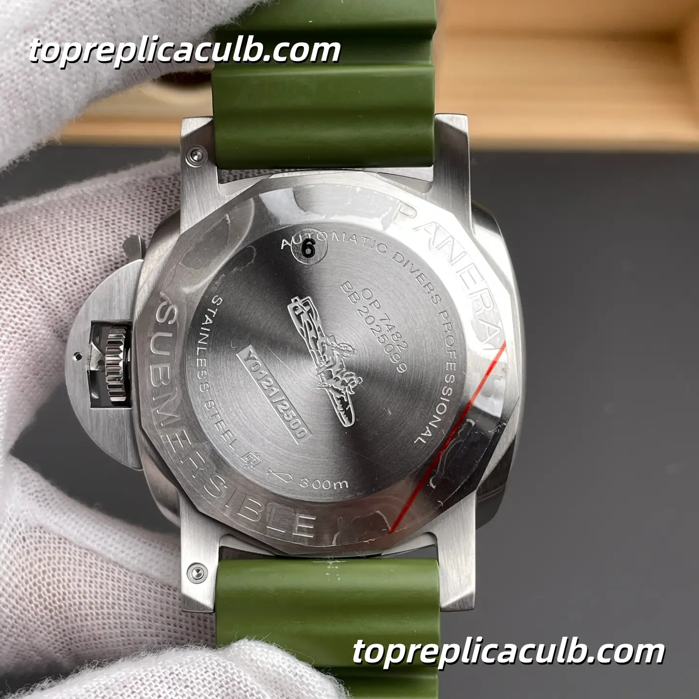 VS Factory Panerai Submersible PAM01226 44MM Stainless Steel Case White Dial Green Rubber Strap Super Clone Watch With P.900 Automatic Movement - Image 8