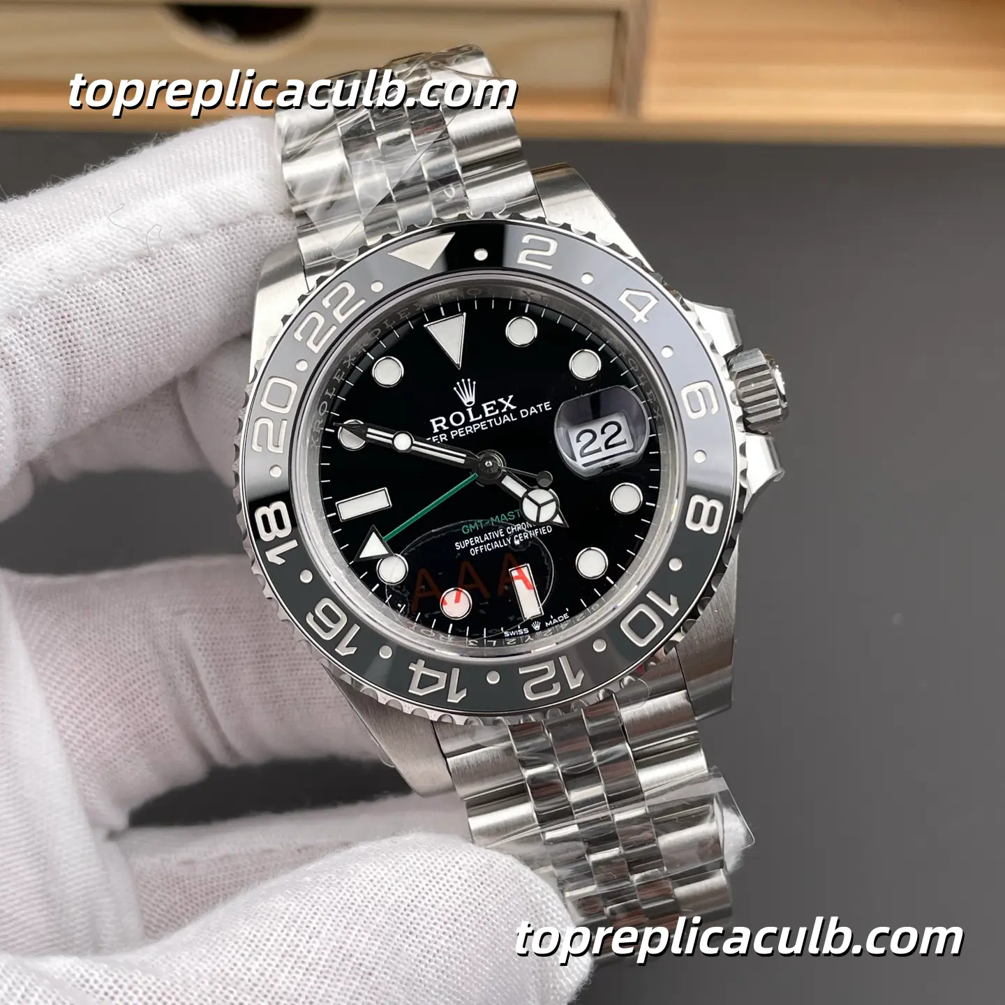 VS Factory Rolex GMT-Master II “Bruce Wayne” 126710GRNR-0003 40MM Black Dial Black & Grey Ceramic Bezel Jubilee Bracelet Super Clone Watch with 3285 Movement - Image 4