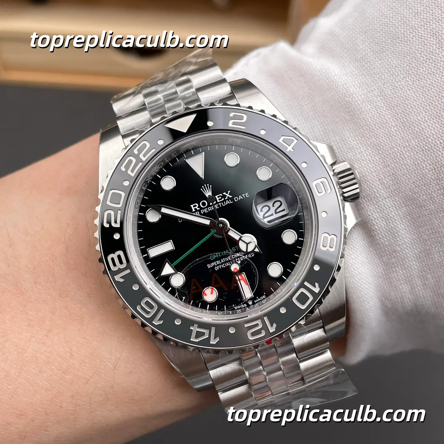 VS Factory Rolex GMT-Master II “Bruce Wayne” 126710GRNR-0003 40MM Black Dial Black & Grey Ceramic Bezel Jubilee Bracelet Super Clone Watch with 3285 Movement - Image 2