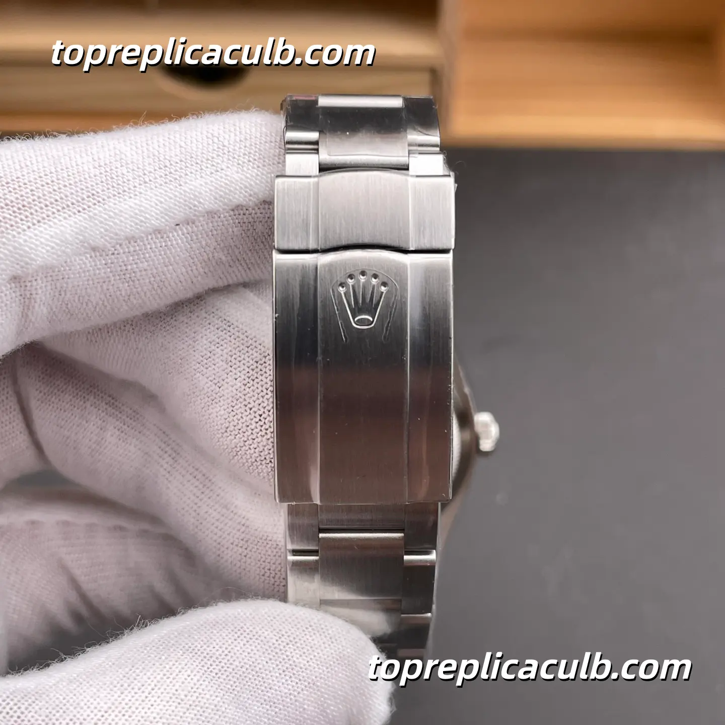 Rolex Oyster Perpetual 41MM 134300-0006 Light Green Dial Oyster Bracelet Super Clone Watch - Image 8