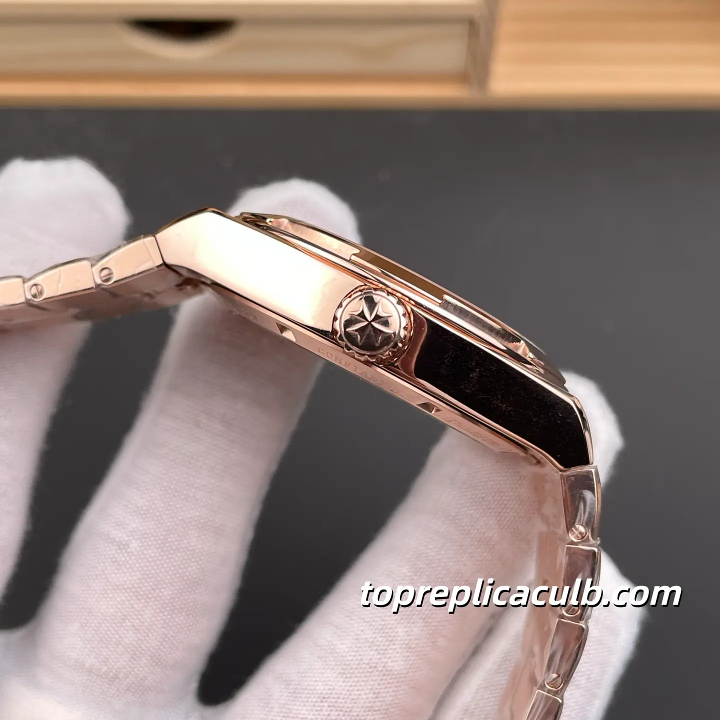 Vacheron Constantin Overseas Tourbillon 6000V/210R-B733 Super Clone Watch 42.5mm Rose Gold Blue Dial Bracelet 2160 Movement 18K Gold Wrapped - Image 6