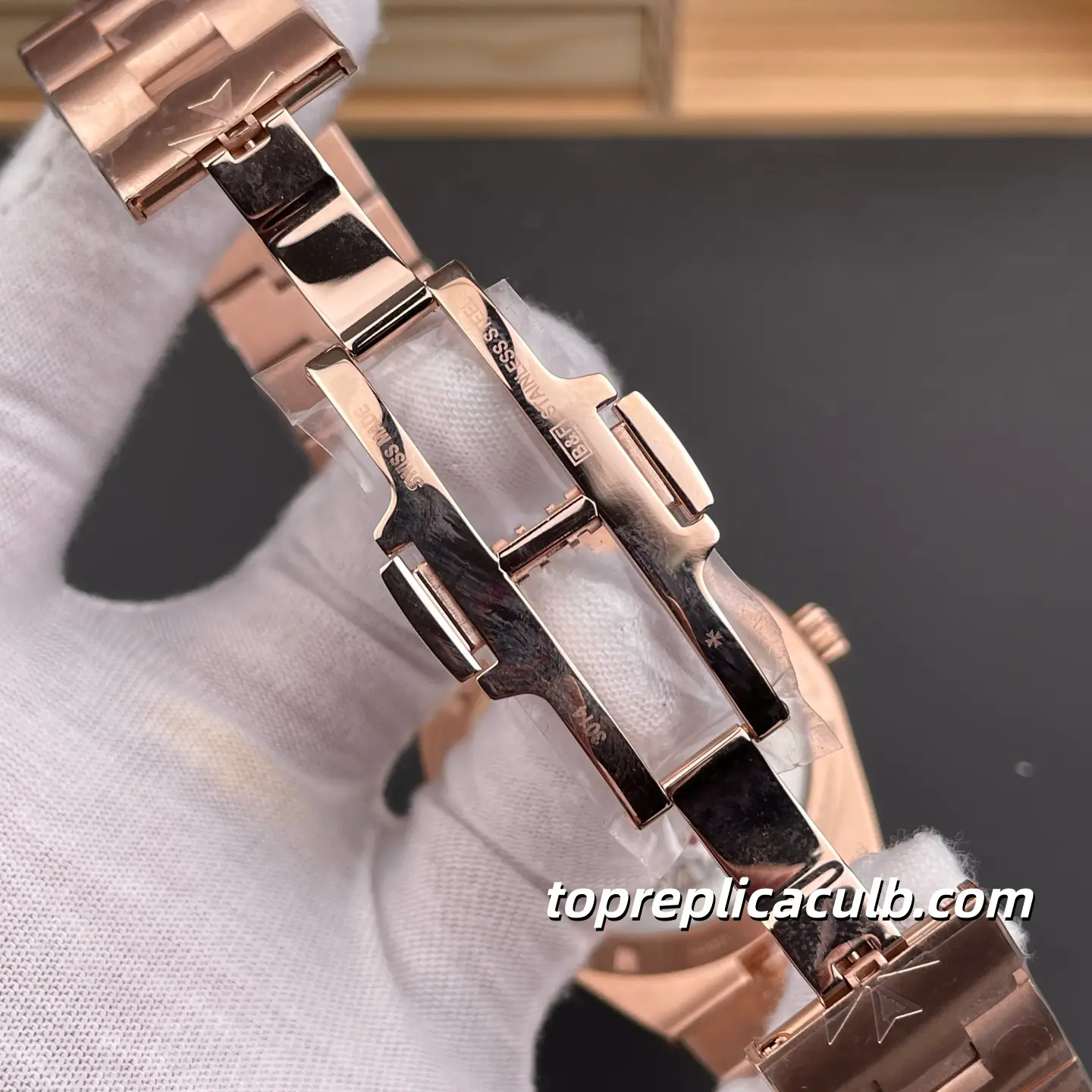 Vacheron Constantin Overseas Tourbillon 6000V/210R-B733 Super Clone Watch 42.5mm Rose Gold Blue Dial Bracelet 2160 Movement 18K Gold Wrapped - Image 8