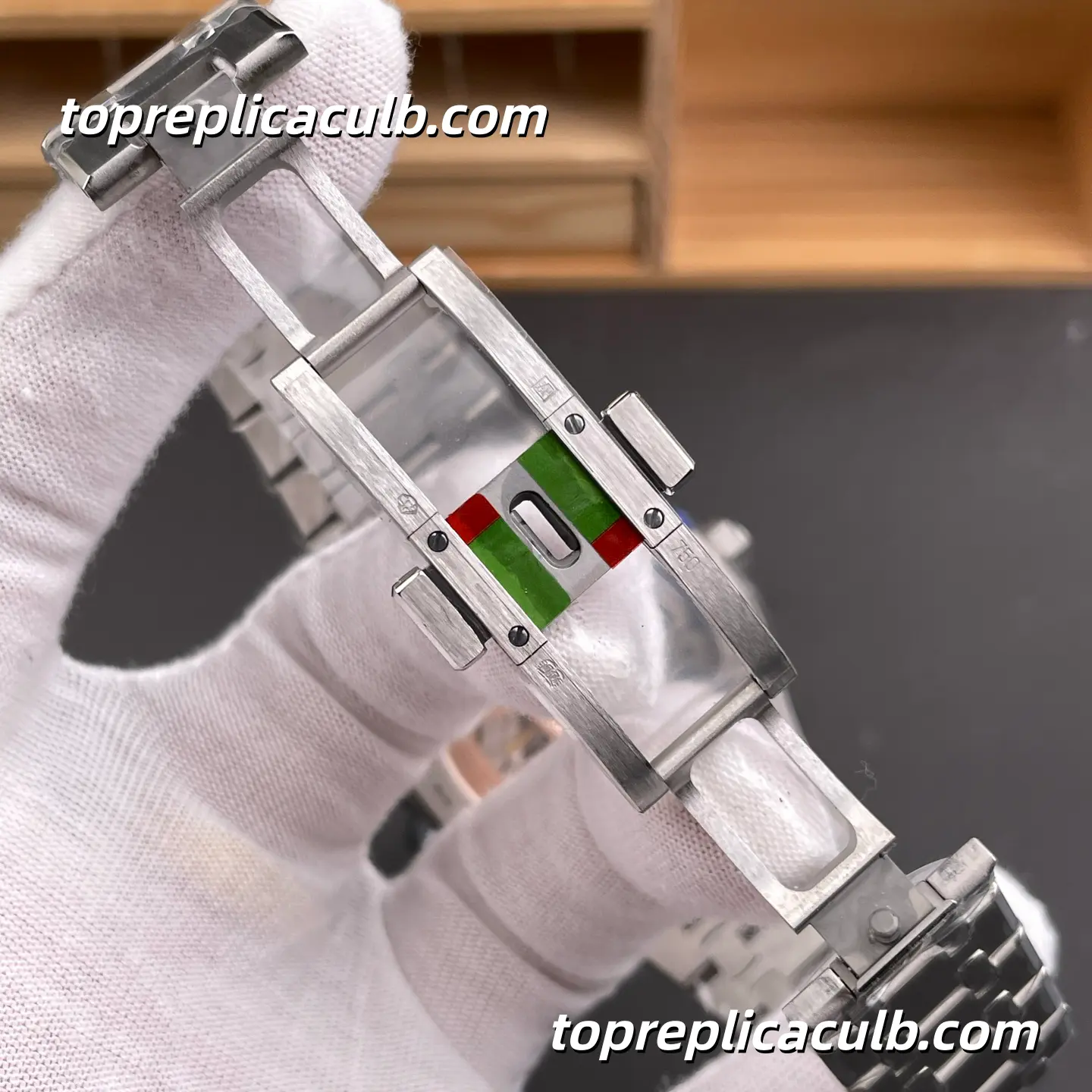 ZF Factory Audemars Piguet Royal Oak 41MM 15510BC.OO.1320BC.02 Blue Grande Tapisserie Dial White Gold Style Bracelet Super Clone Watch with 4302 1:1 Automatic Movement - Image 7