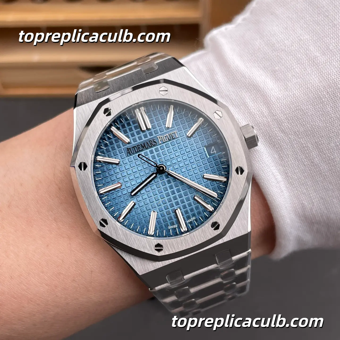 ZF Factory Audemars Piguet Royal Oak 41MM 15510BC.OO.1320BC.02 Blue Grande Tapisserie Dial White Gold Style Bracelet Super Clone Watch with 4302 1:1 Automatic Movement - Image 2