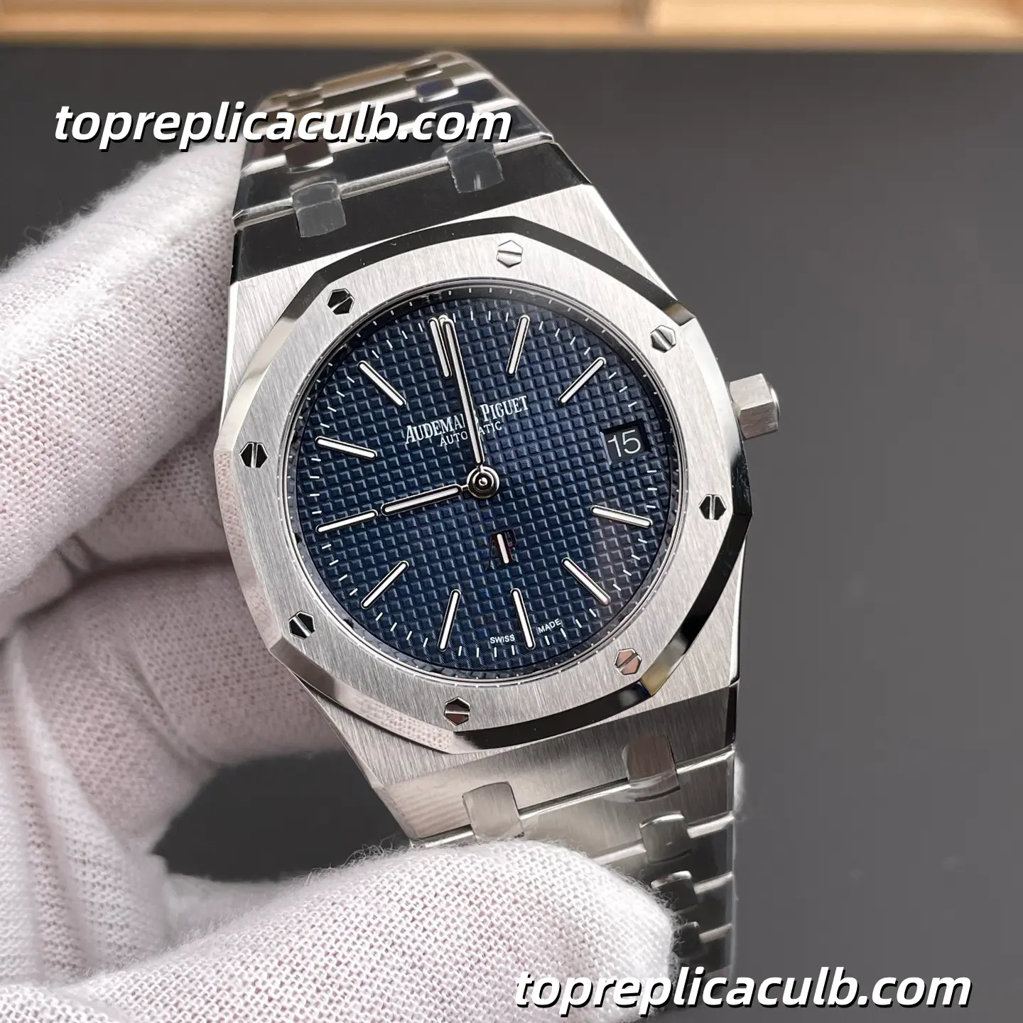 ZF Factory Audemars Piguet Royal Oak Jumbo Extra-Thin 39MM 16202ST.OO.1240ST.02 Blue Petite Tapisserie Dial Stainless Steel Bracelet Super Clone Watch with 7121 1:1 Automatic Movement - Image 3