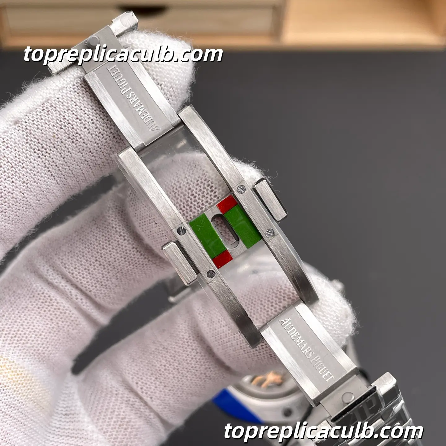 ZF Factory Audemars Piguet Royal Oak Jumbo Extra-Thin 39MM 16202ST.OO.1240ST.02 Blue Petite Tapisserie Dial Stainless Steel Bracelet Super Clone Watch with 7121 1:1 Automatic Movement - Image 7