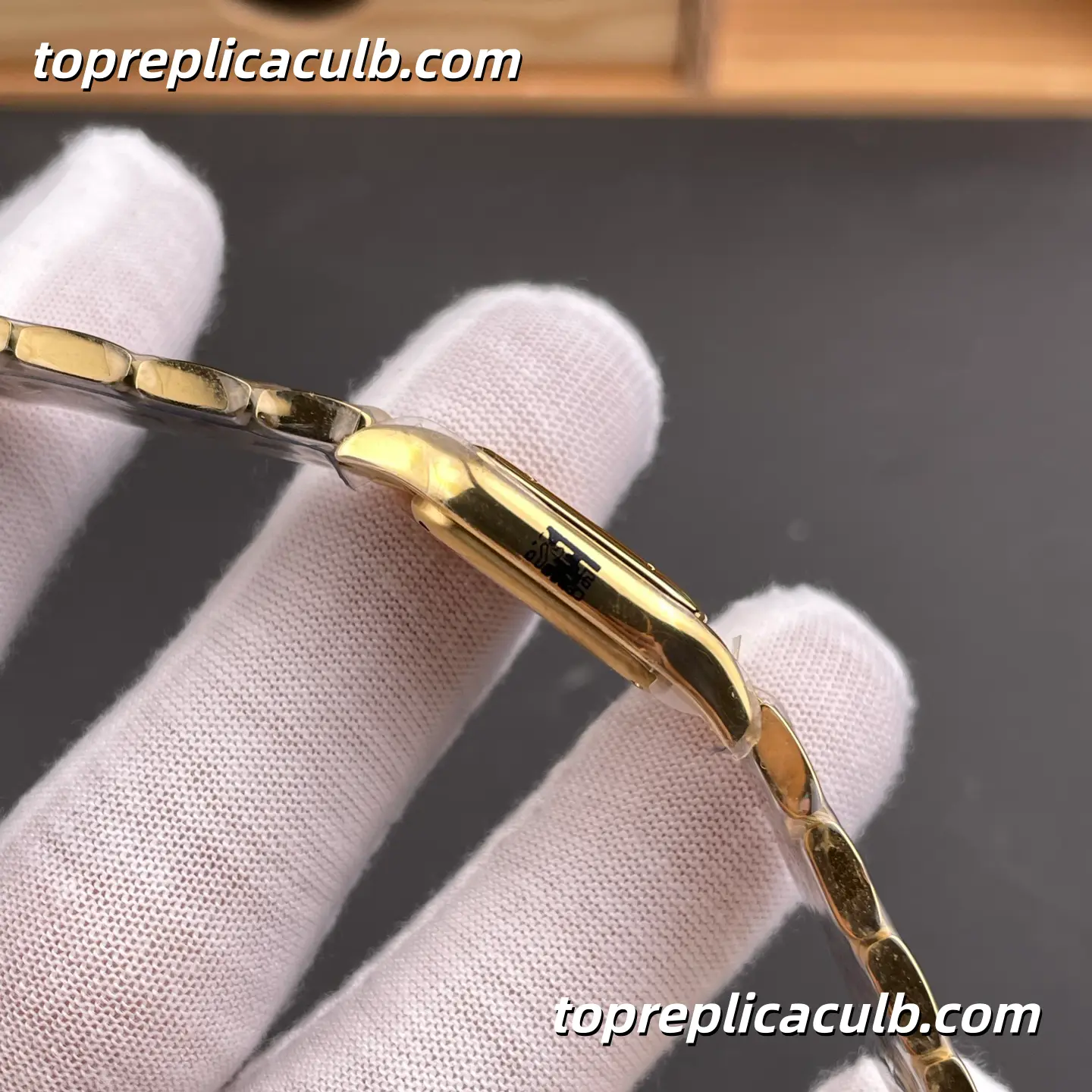 AF Factory Cartier Panthère Small Model Super Clone Watch 22 x 30MM Silver Dial WGPN0006 - Image 6