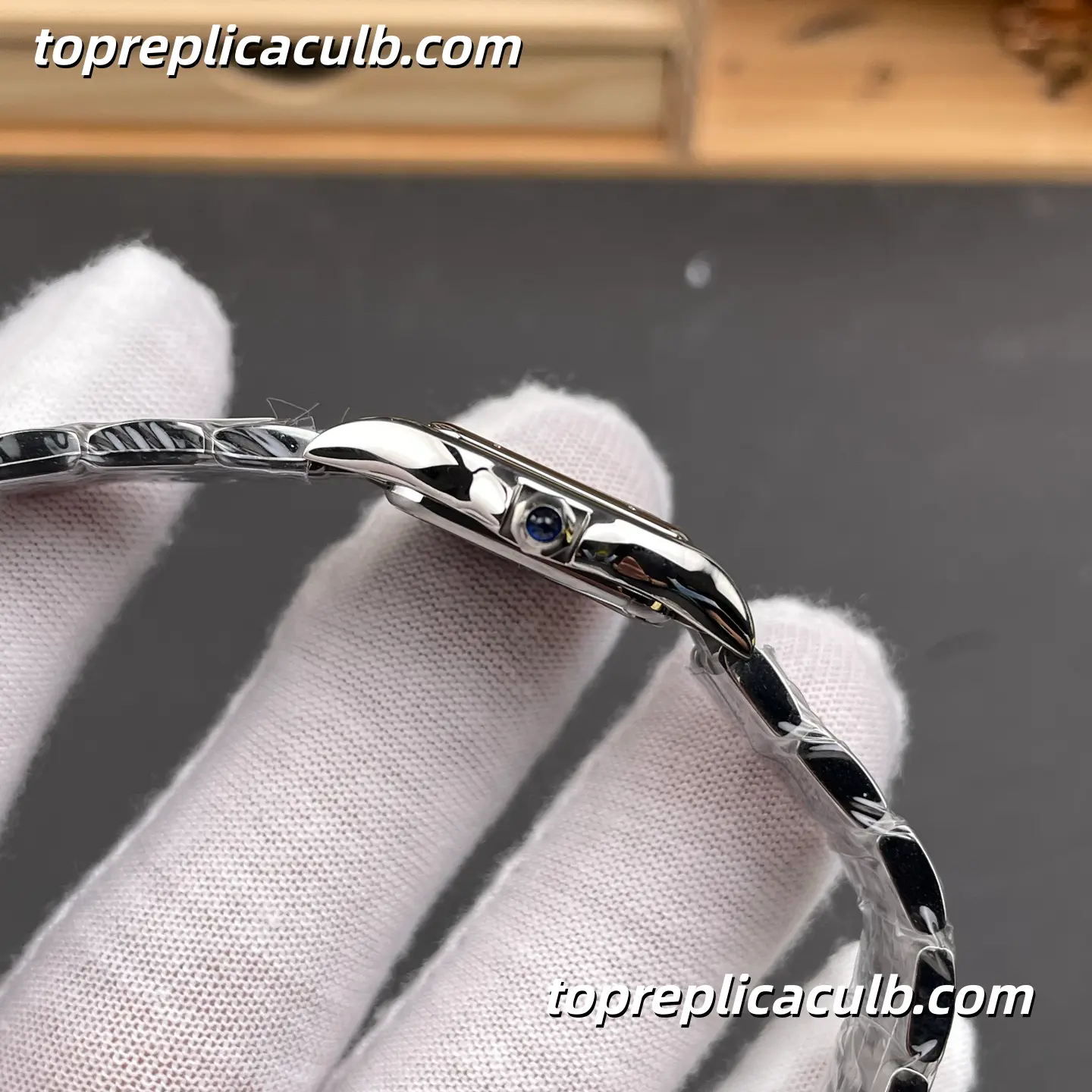 AF Factory Cartier Panthère Small Model Super Clone Watch 23MM Silver Dial WSPN0013 - Image 5